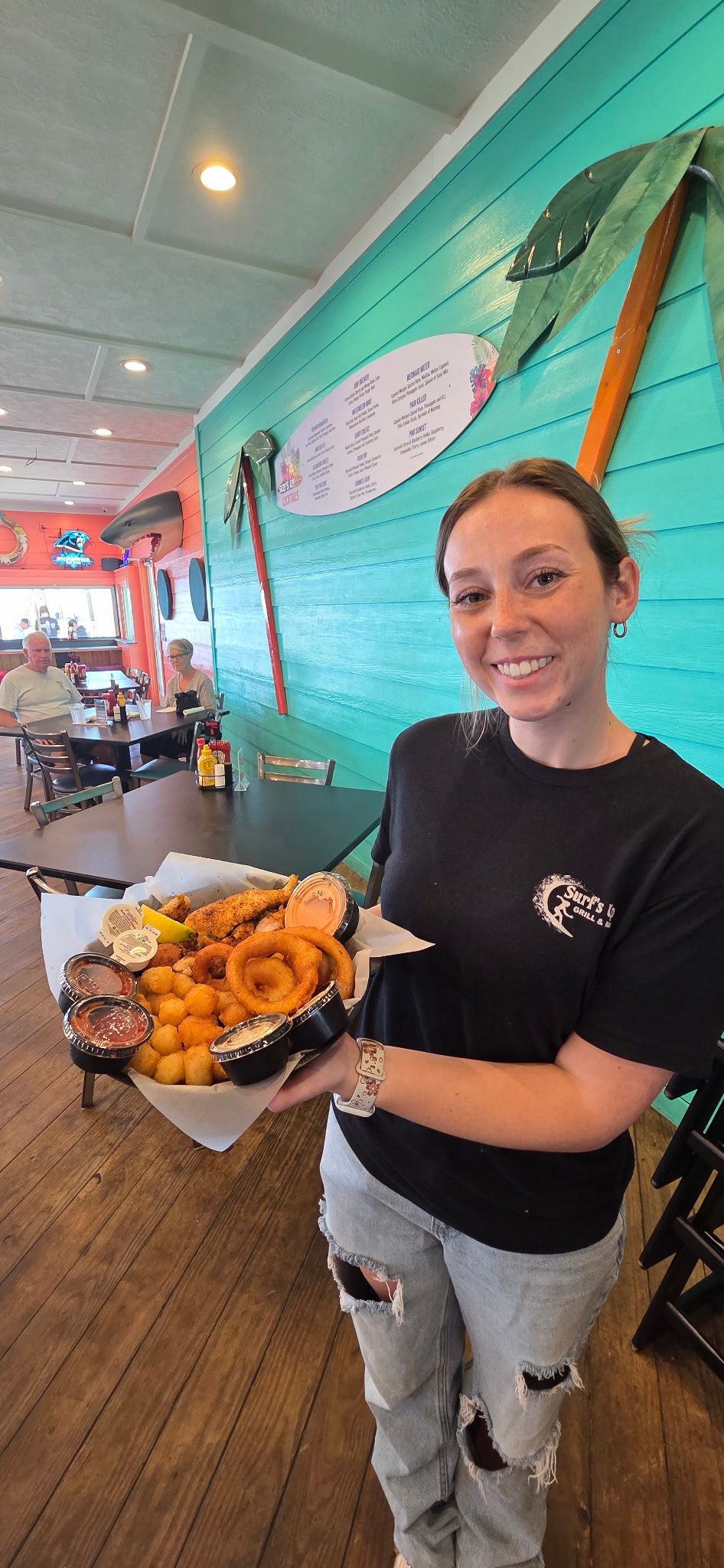 Surf's Up Grill & Bar Emerald Isle