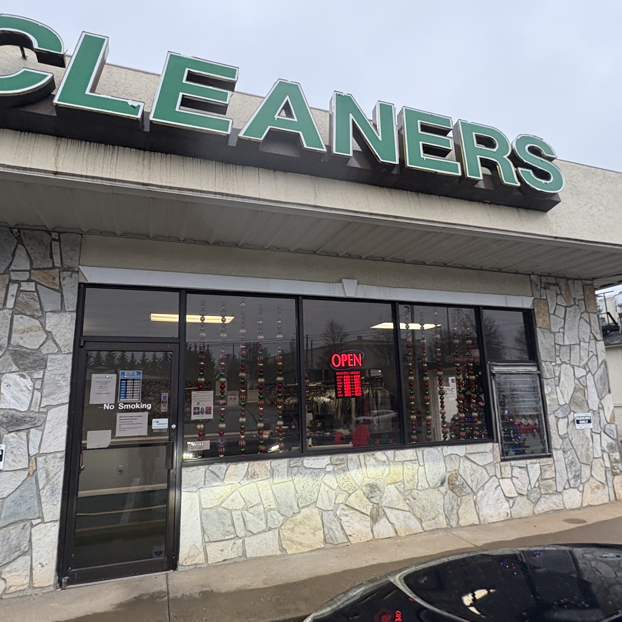 Folk's Cleaners