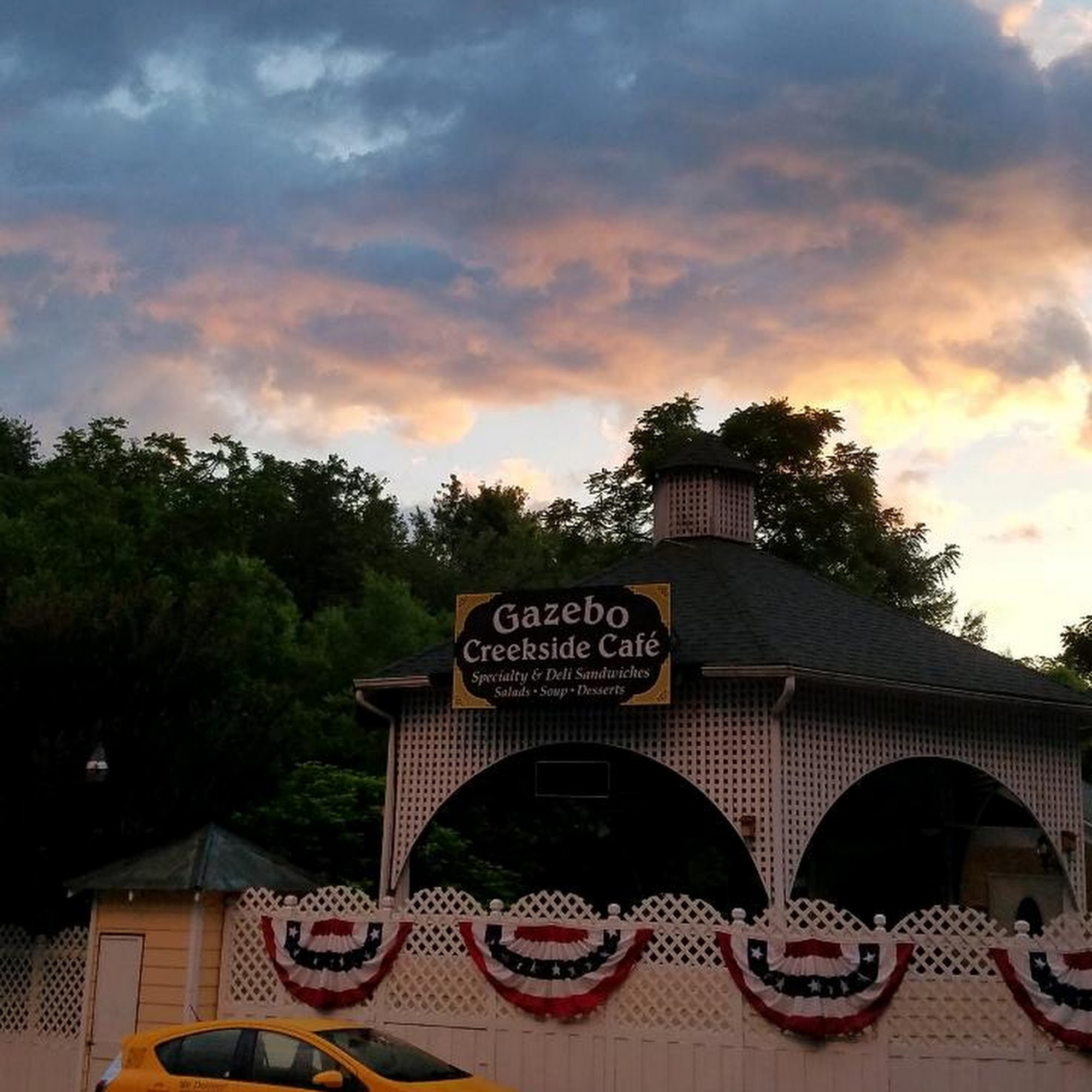 Gazebo Creekside Cafe Franklin