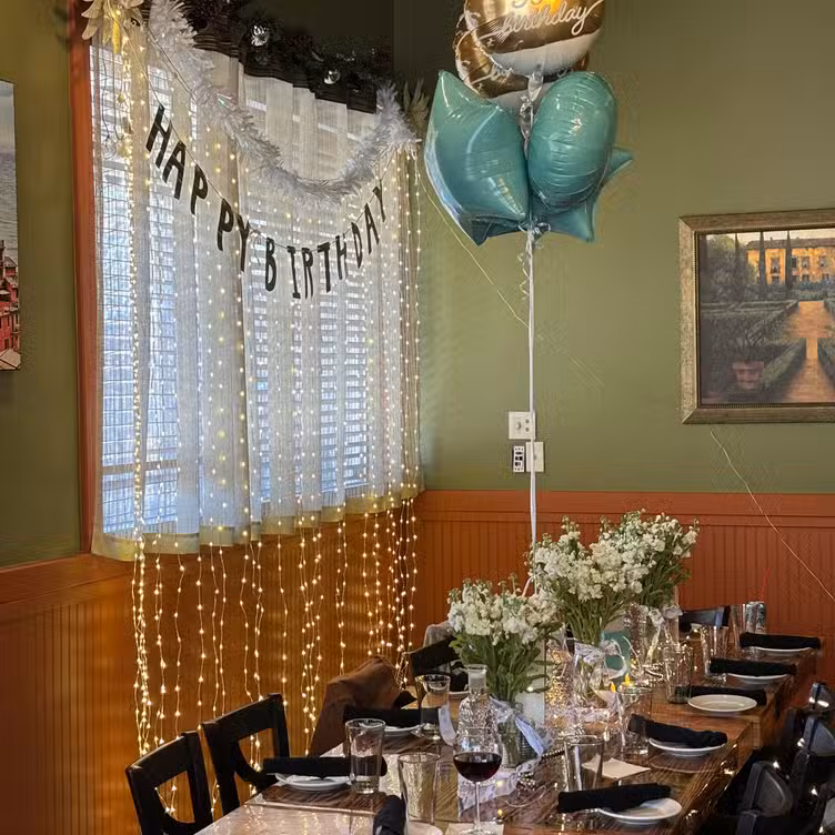 Photo credit: opentable