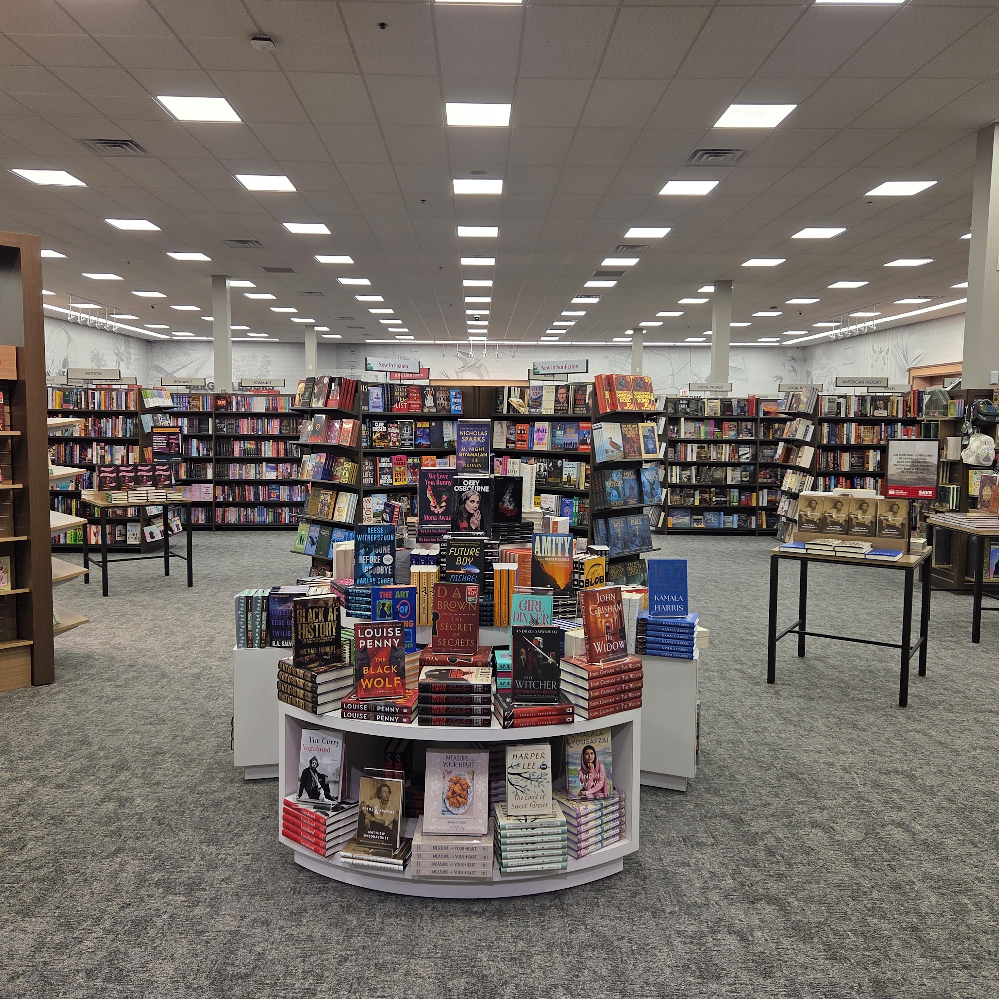 Books-A-Million Garner