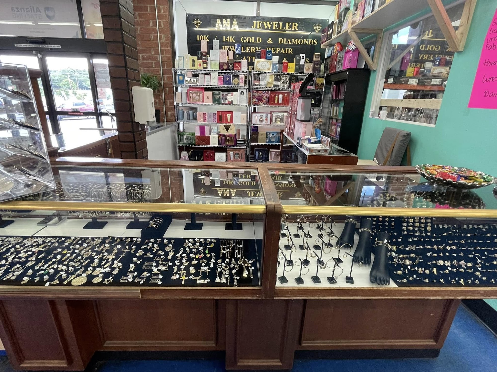 Joyería y variedades Ana LLC Gastonia