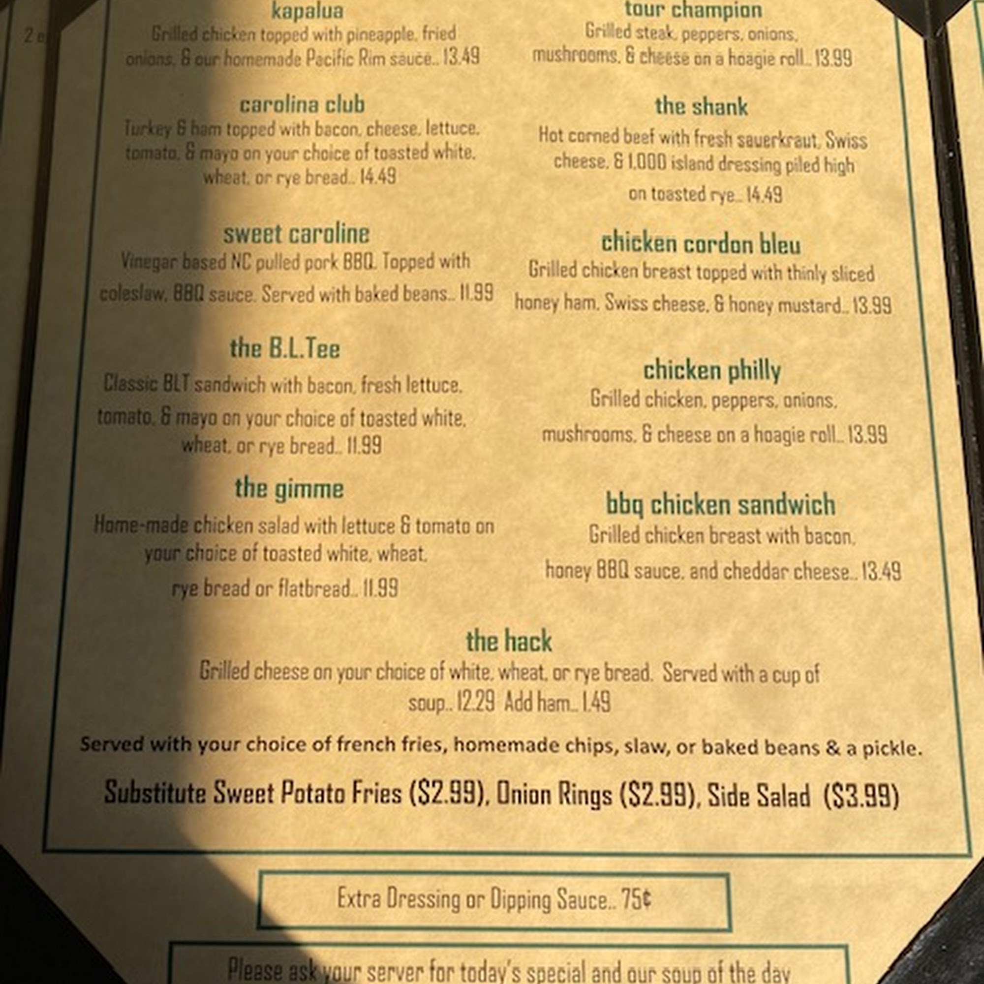 Tuckers Sports Bar & Grille Grandy