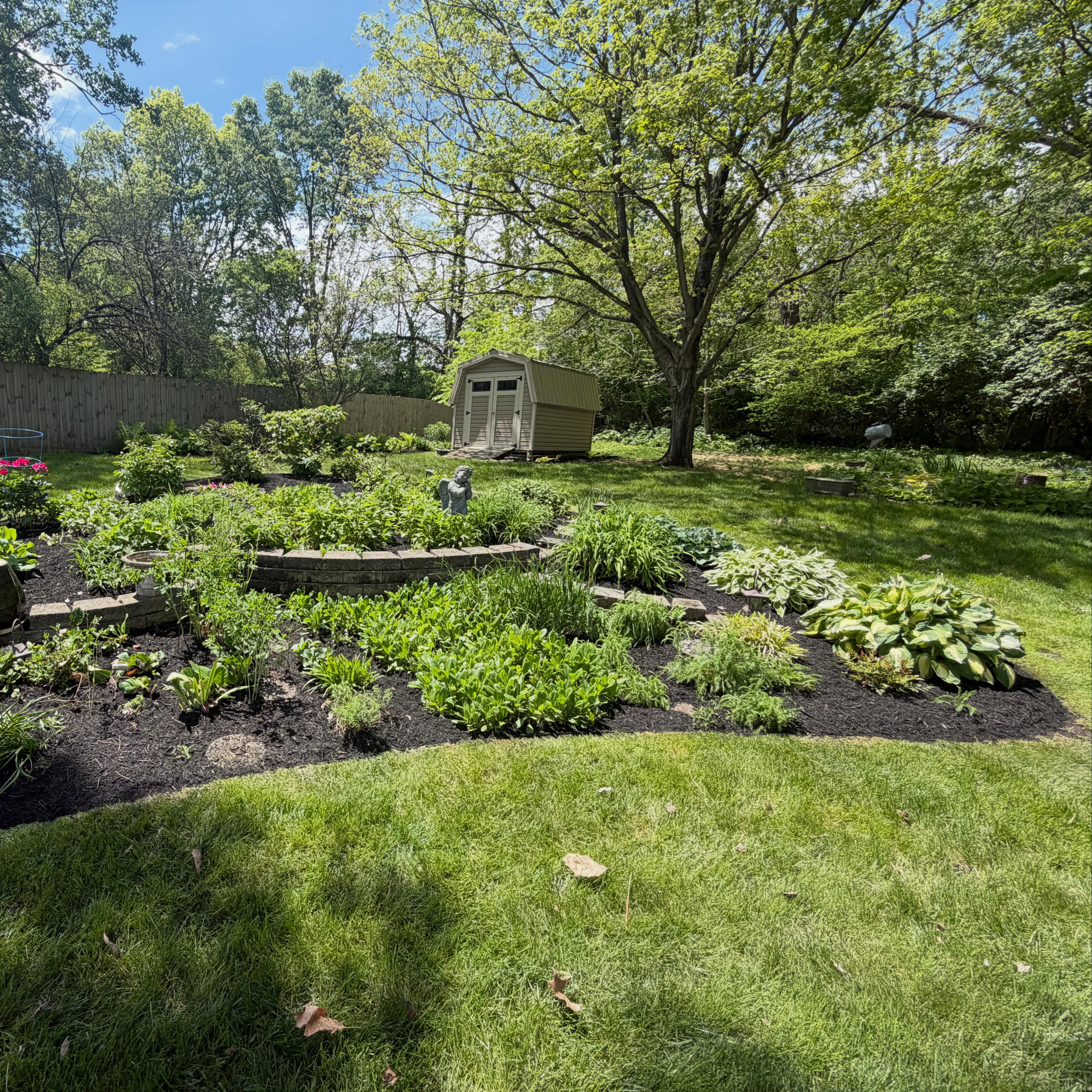 Smith's Lawn Care & Clearing, LLC