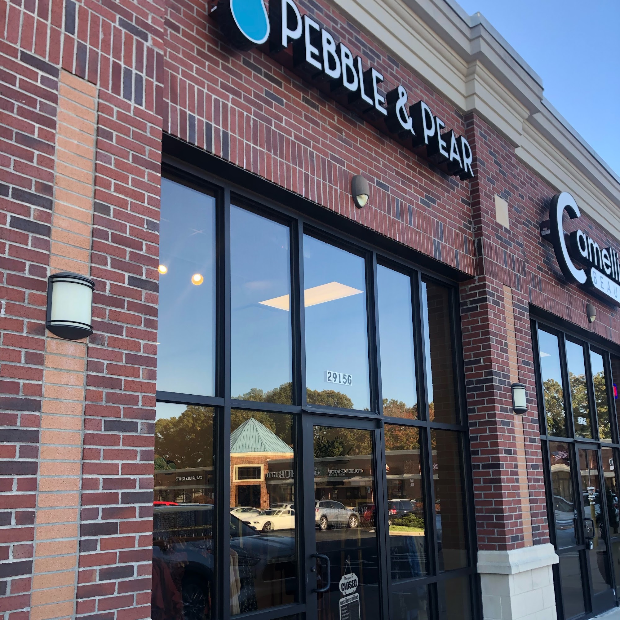 Pebble & Pear