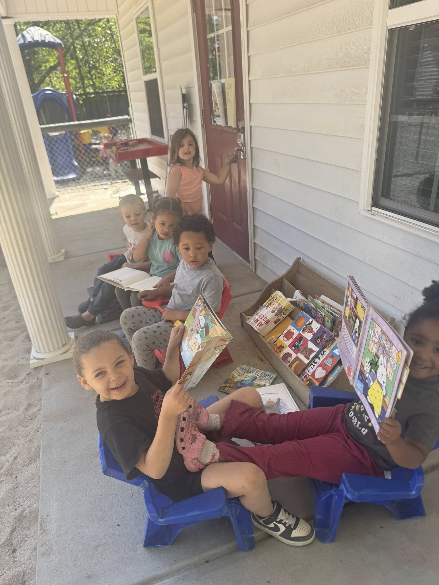 Carla's COUNTRY DAY CARE