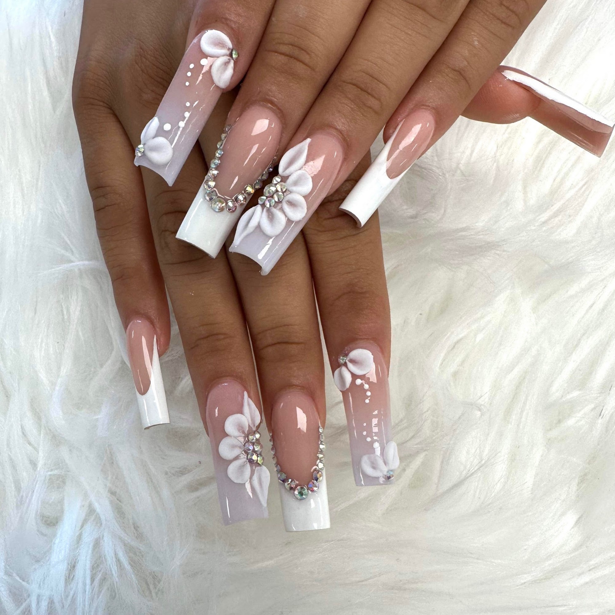 Queen Nail & Spa