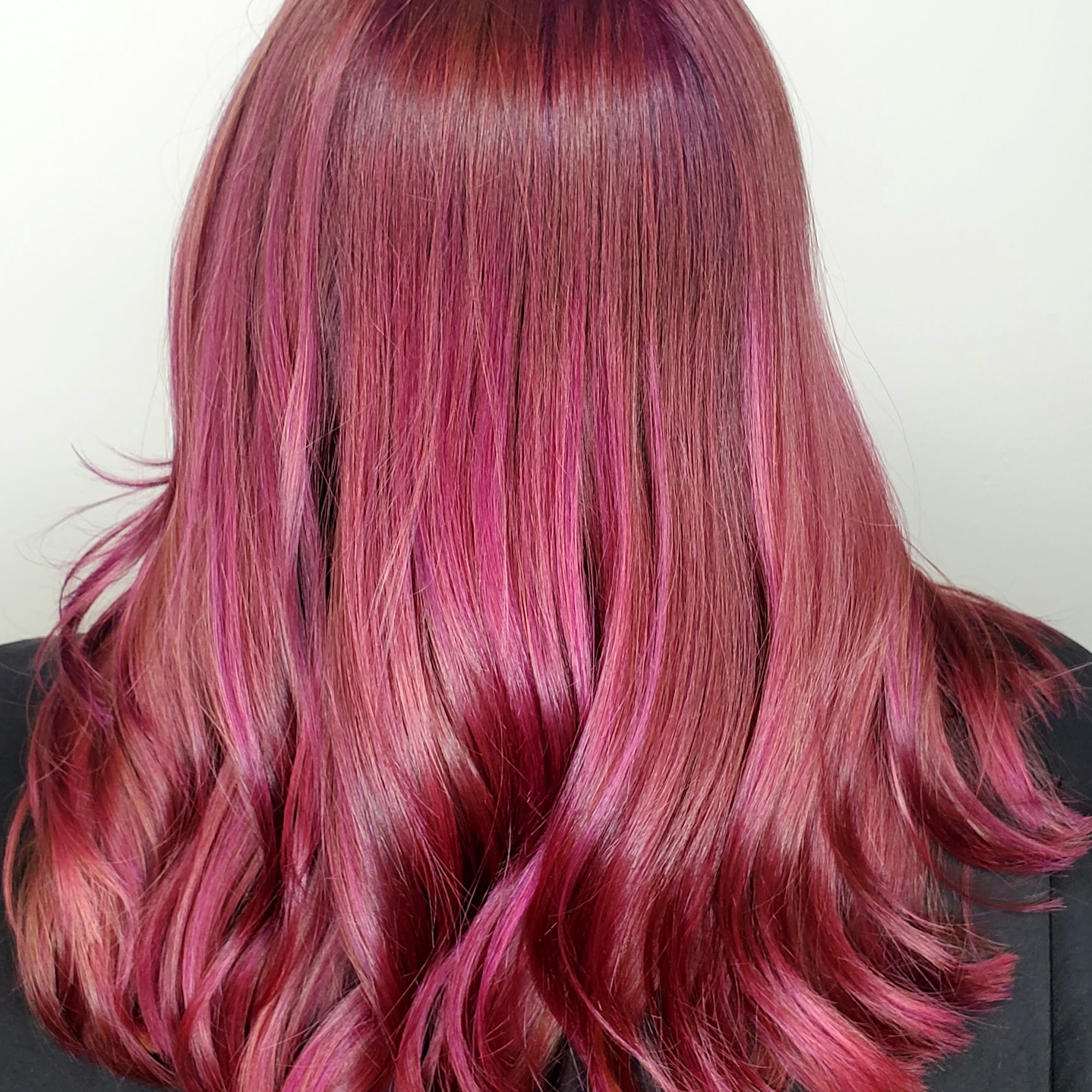 DC Hair Salon 1622 Tate Blvd SE, Hickory North Carolina 28602