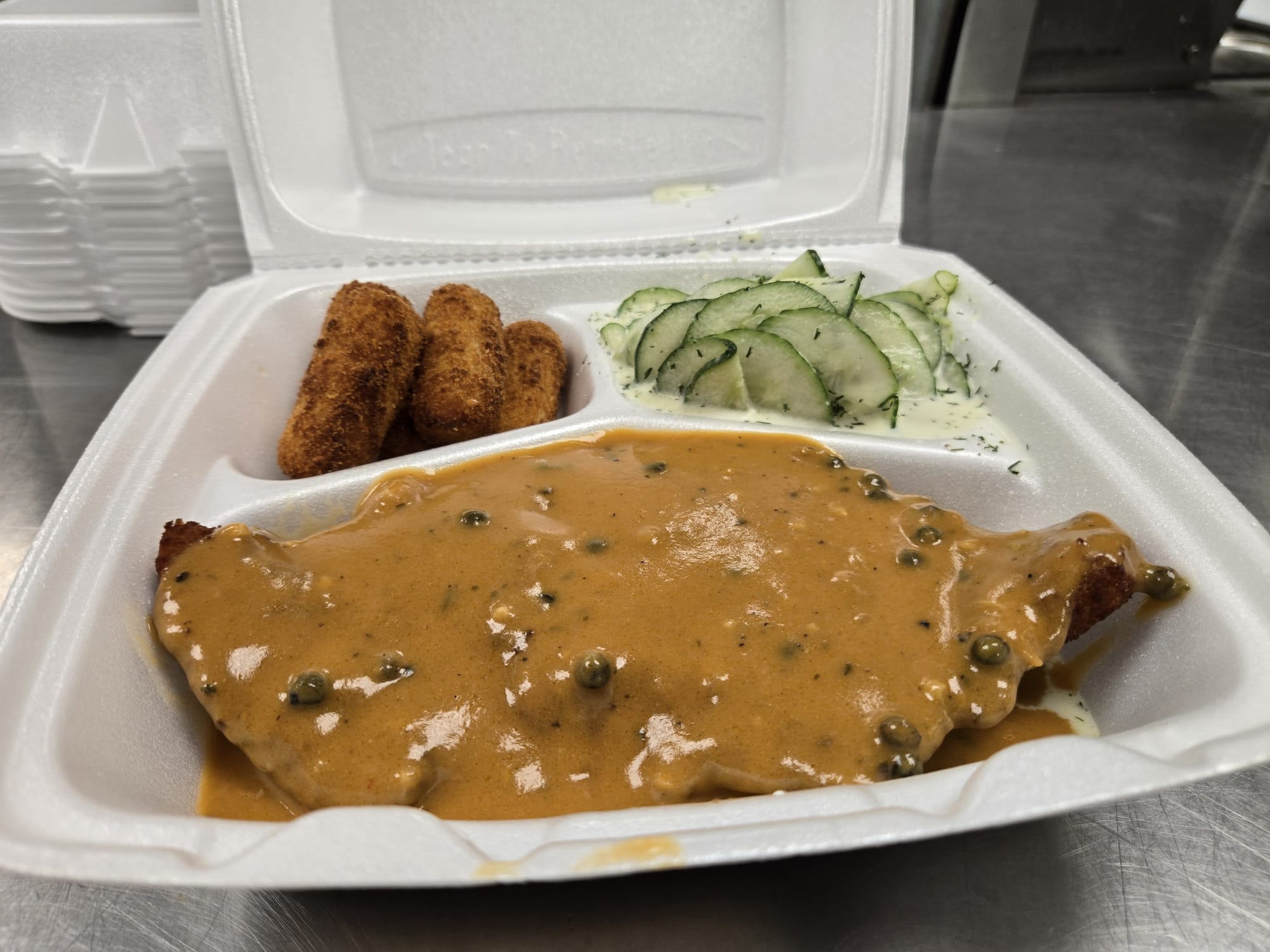 Oma's Schnitzel Haus 3920 Black Bridge Rd, Hope Mills, NC 28348