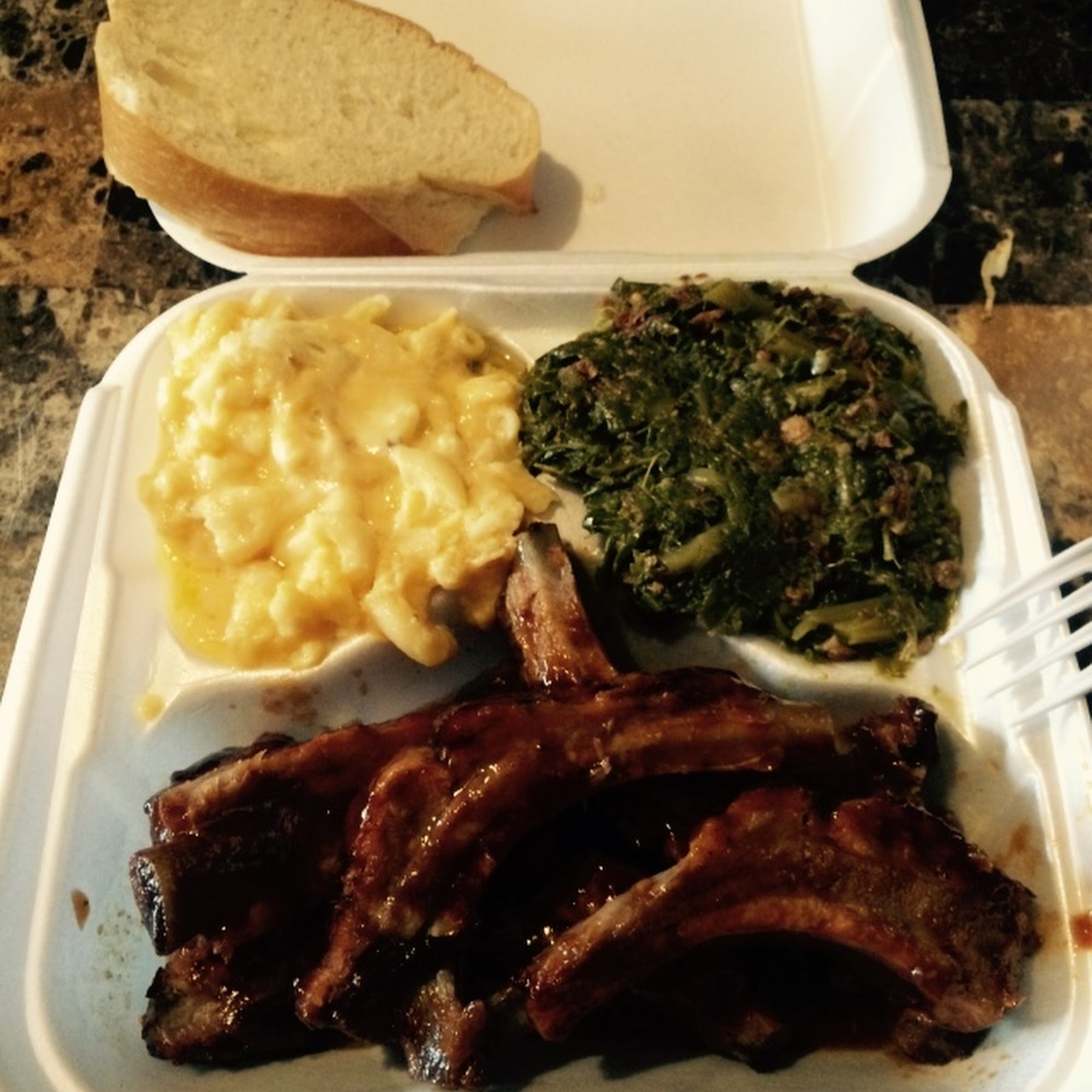 Lickin Pot Restaurant 573 Rhodestown Rd, Jacksonville