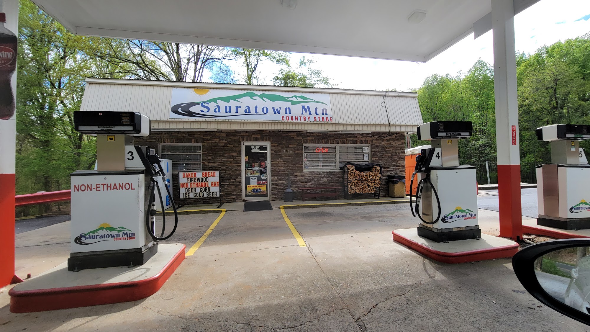 Sauratown Mtn Country Store