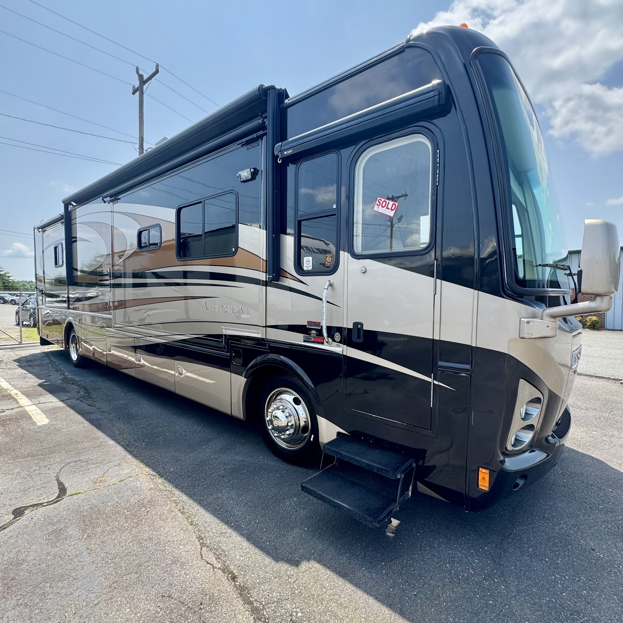 NC Elite RV Specialist 205 Old Newsome Rd, King North Carolina 27021