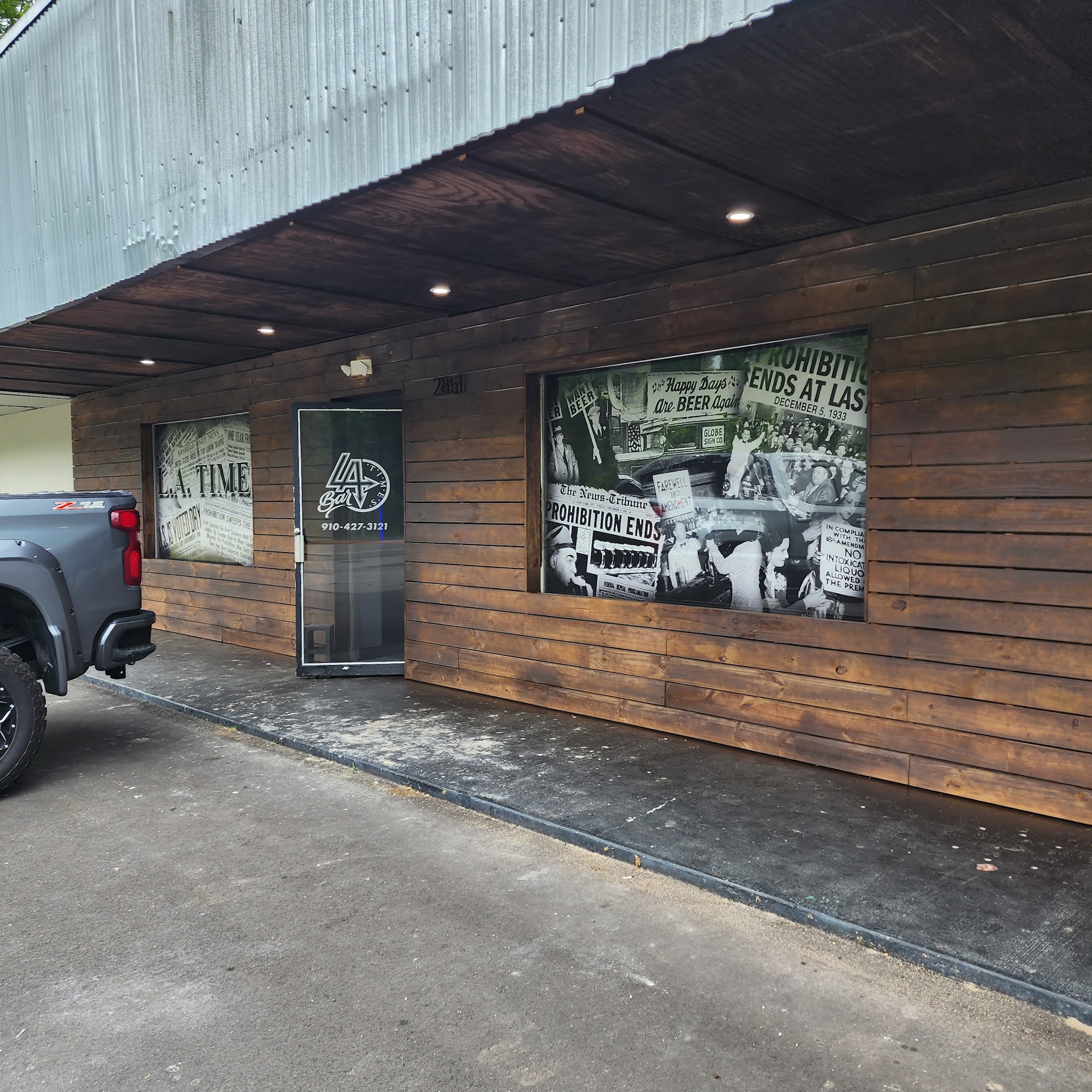 LA Times Bar 2851 Maco Rd NE, Leland