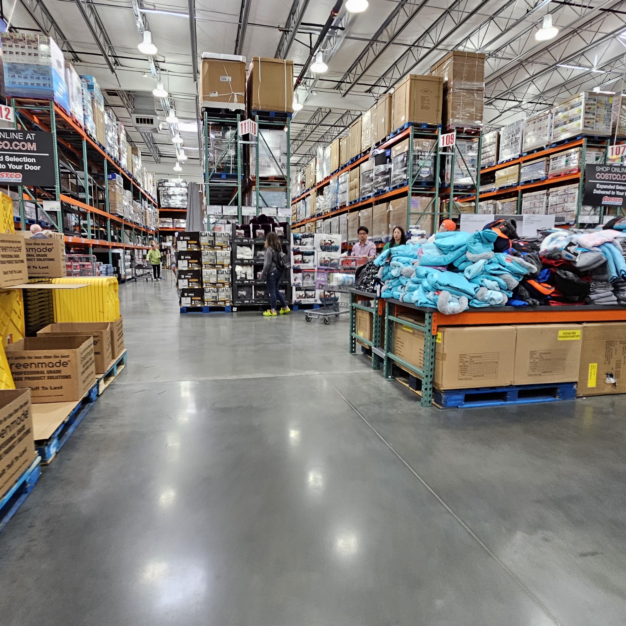 Costco Food Court