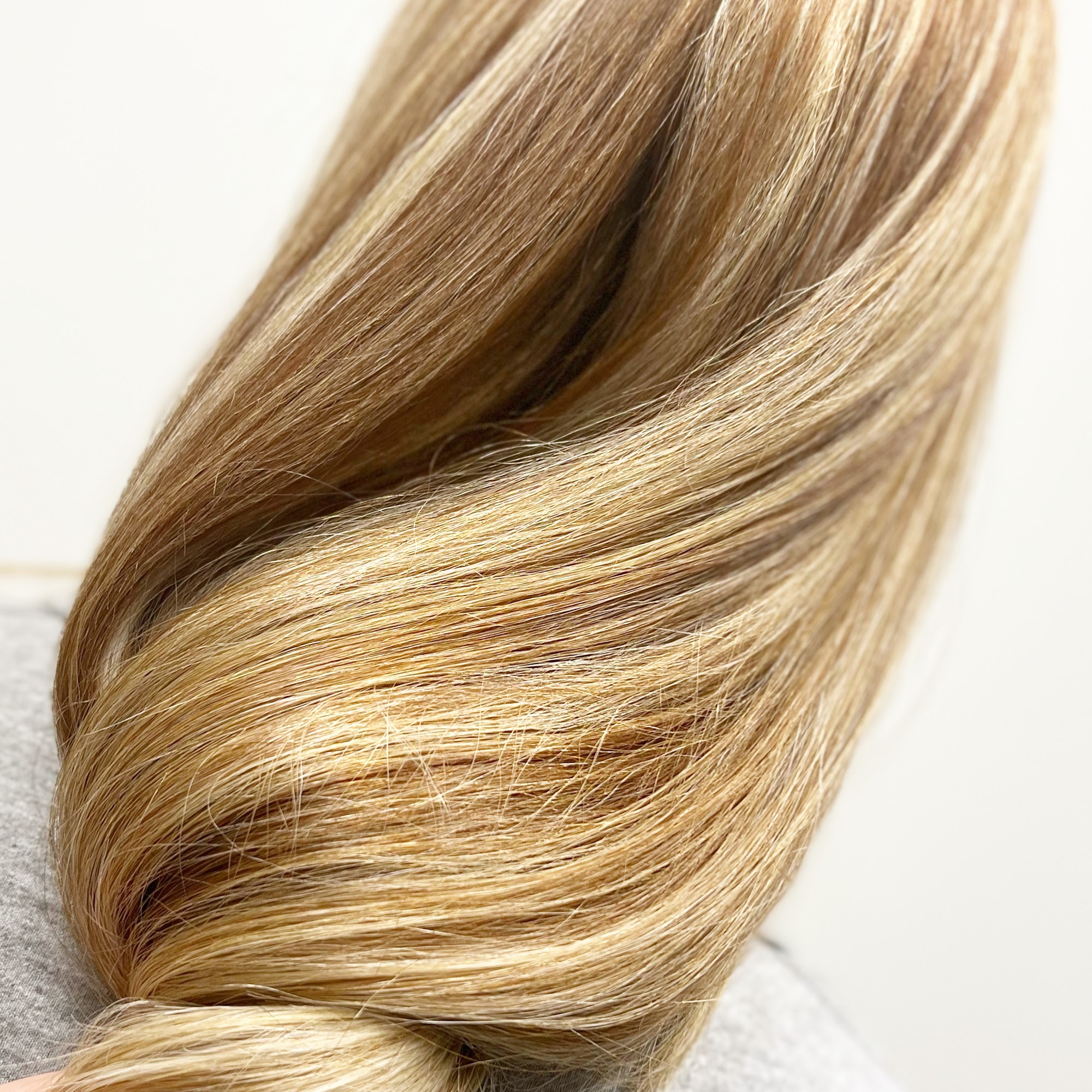 Good hair daze 124 E Plaza Dr, Mooresville North Carolina 28117