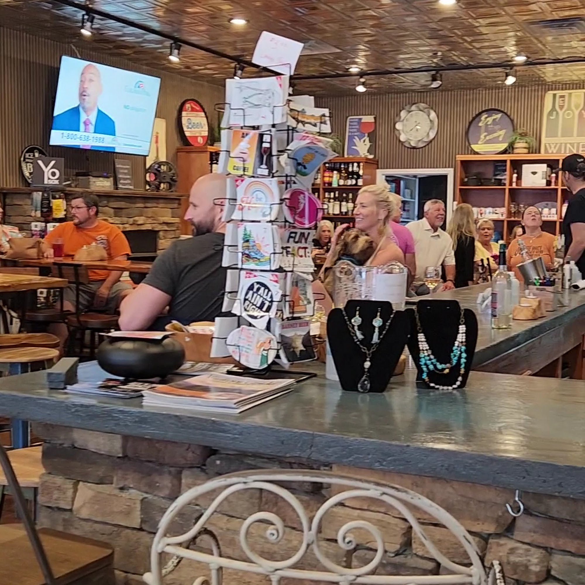 Uncorked in Mayberry Wine & Craft Beer Mount Airy