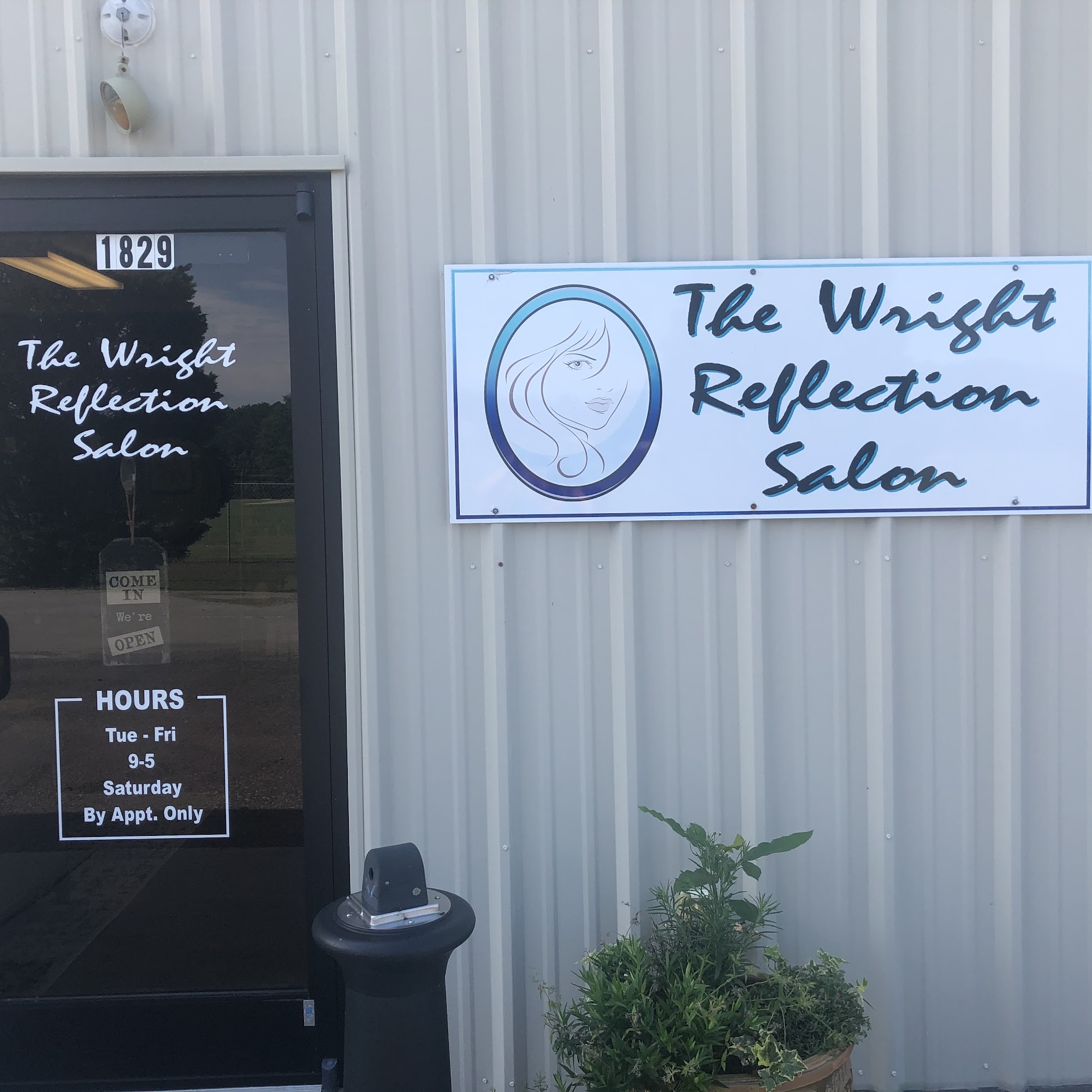 The Wright Reflection Salon 1829 Old Airport Rd, New Bern North Carolina 28562