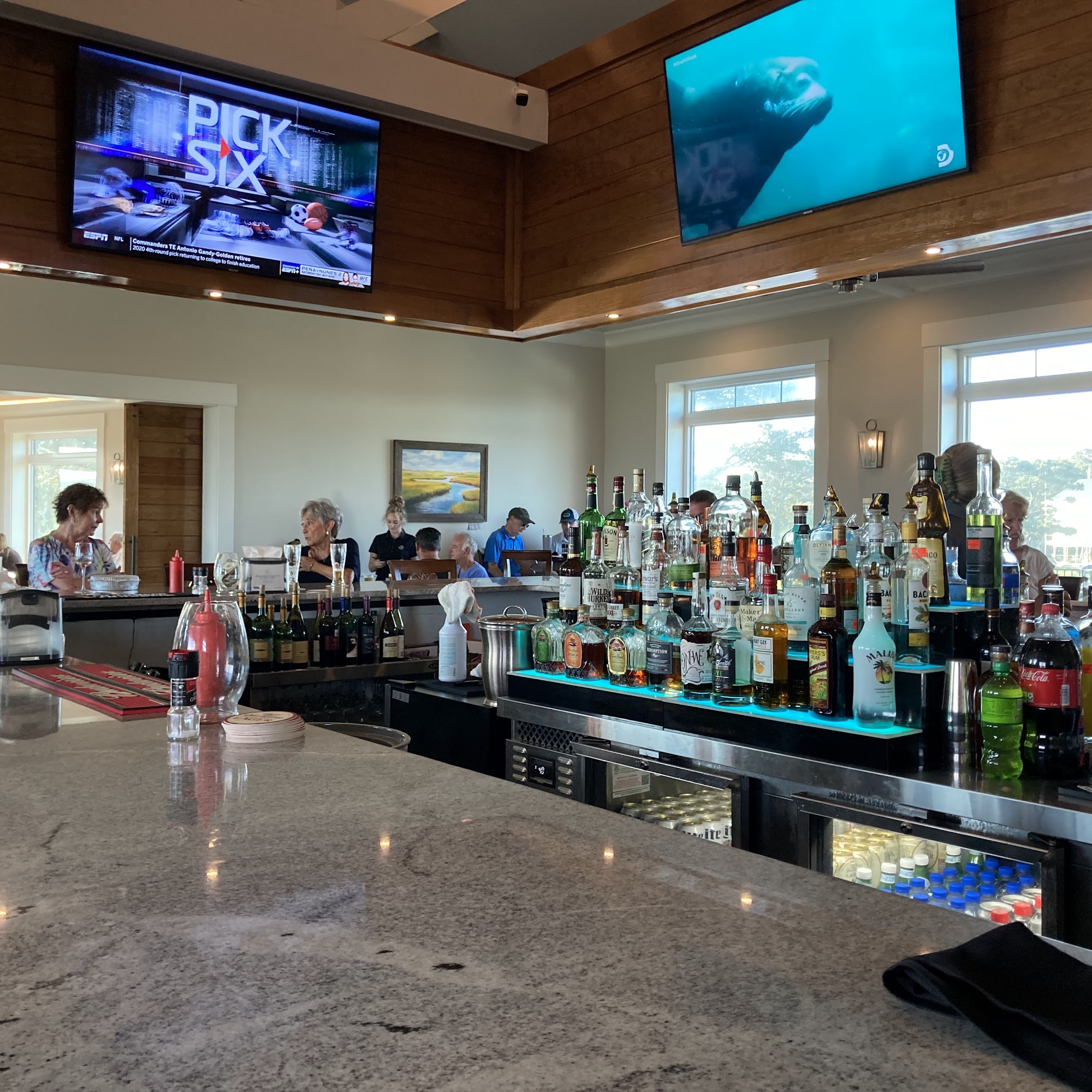 Duffer's Pub & Grille Oak Island