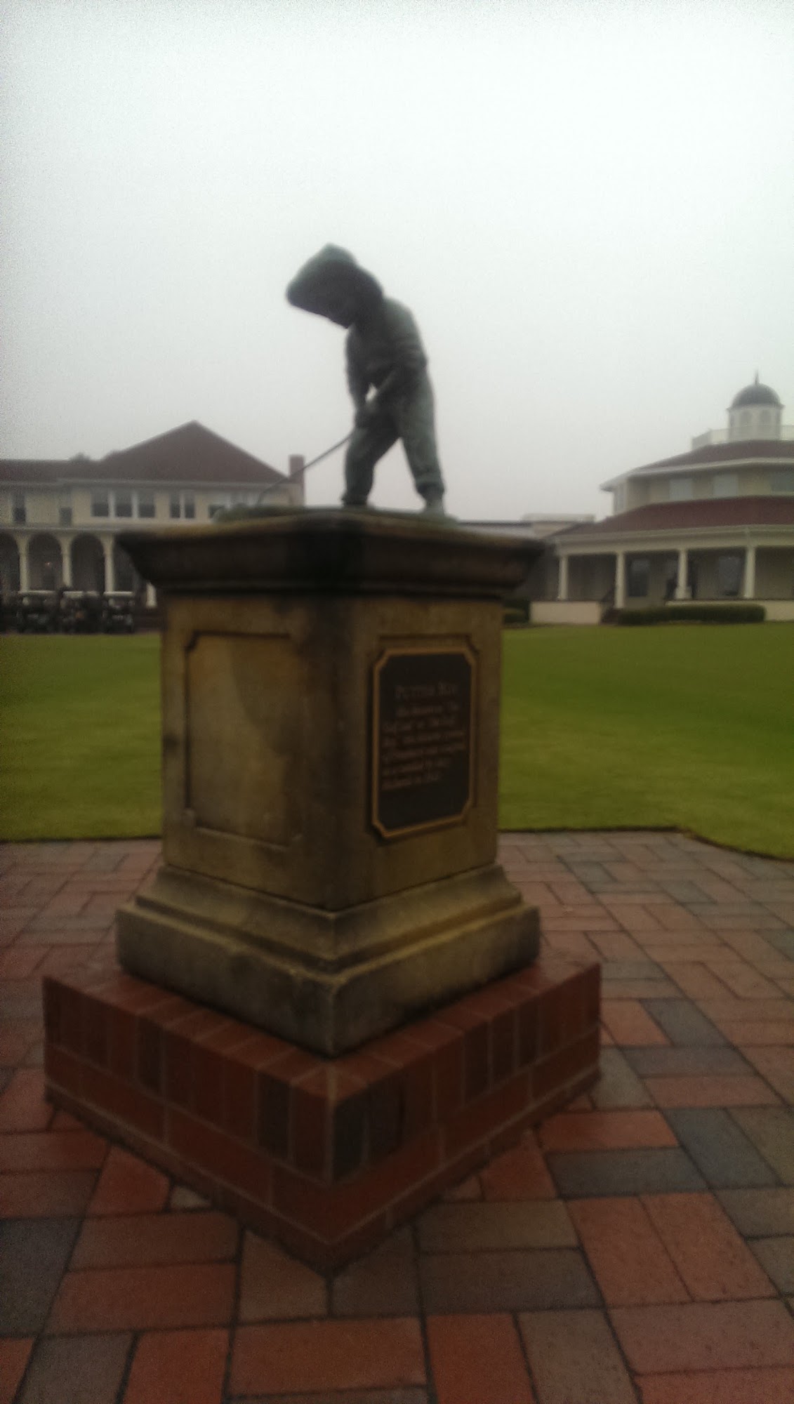 Donald Ross Grill Menu