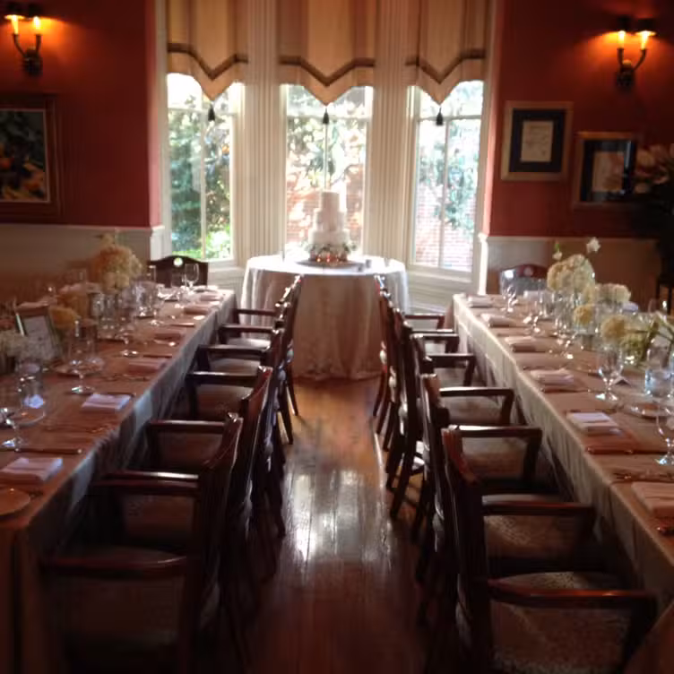 Photo credit: opentable