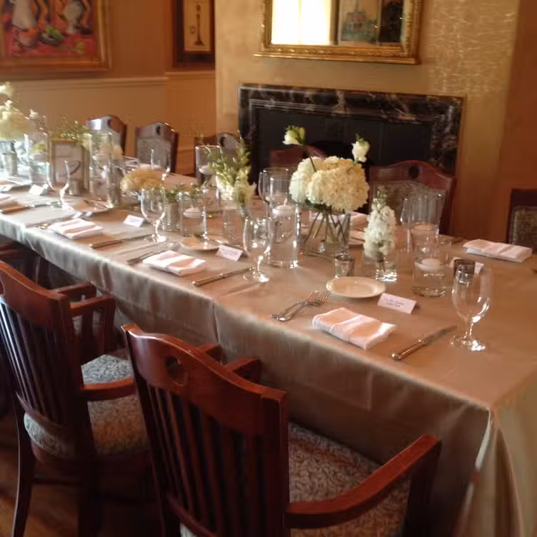 Photo credit: opentable