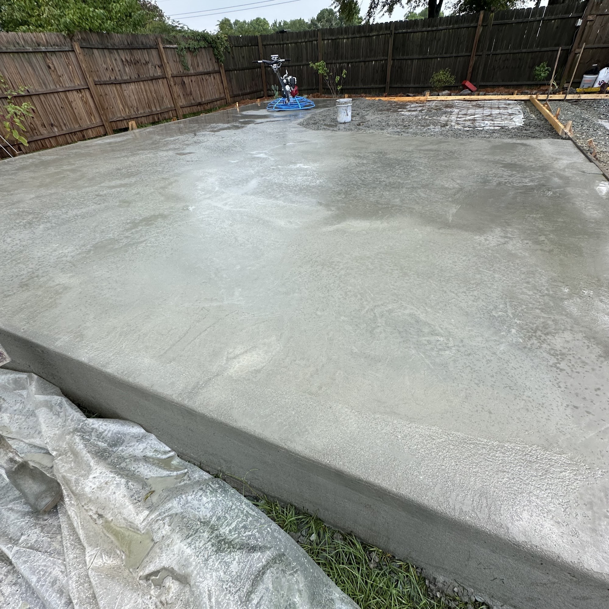 Raleigh Concrete LLC