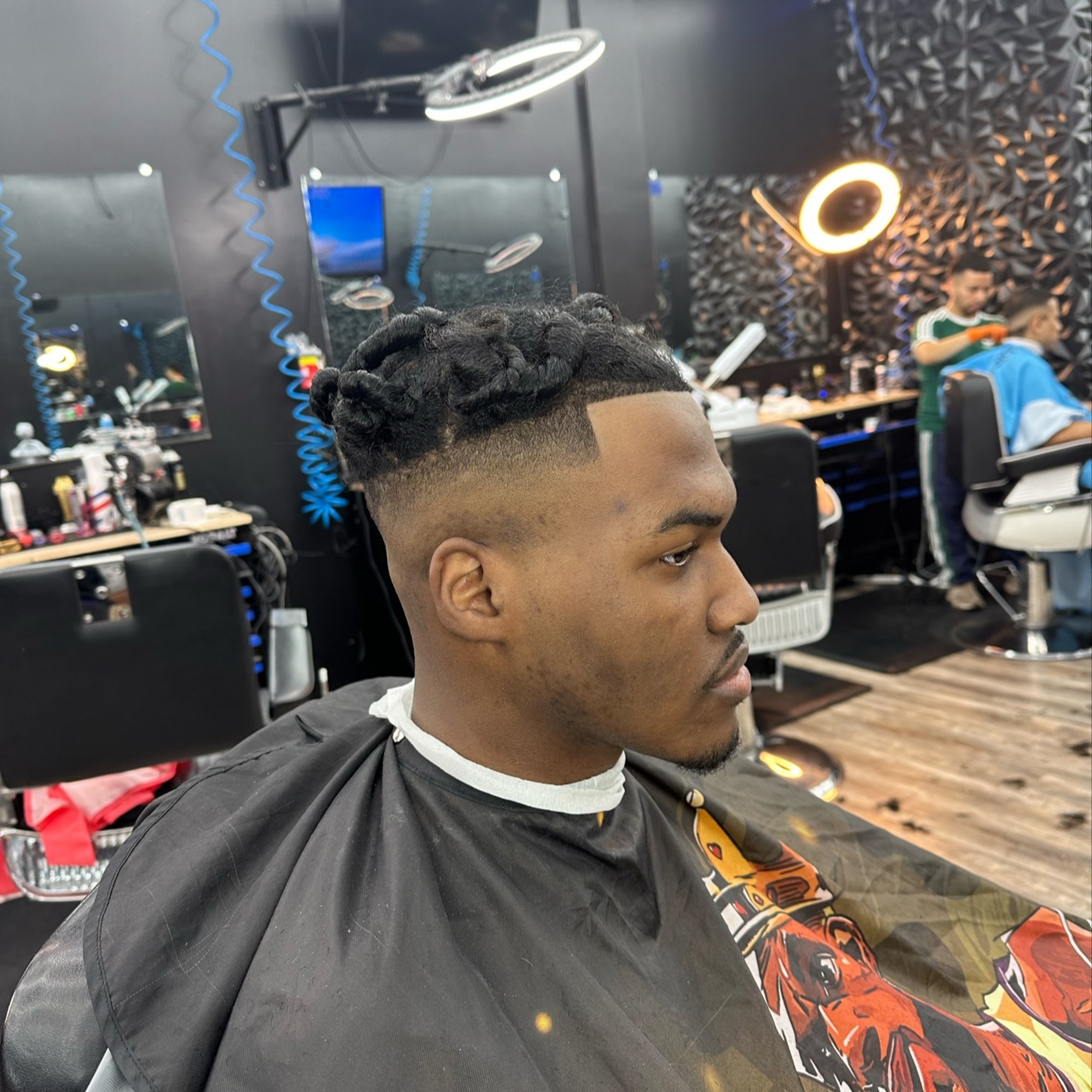 D&D Luxury Barbershop