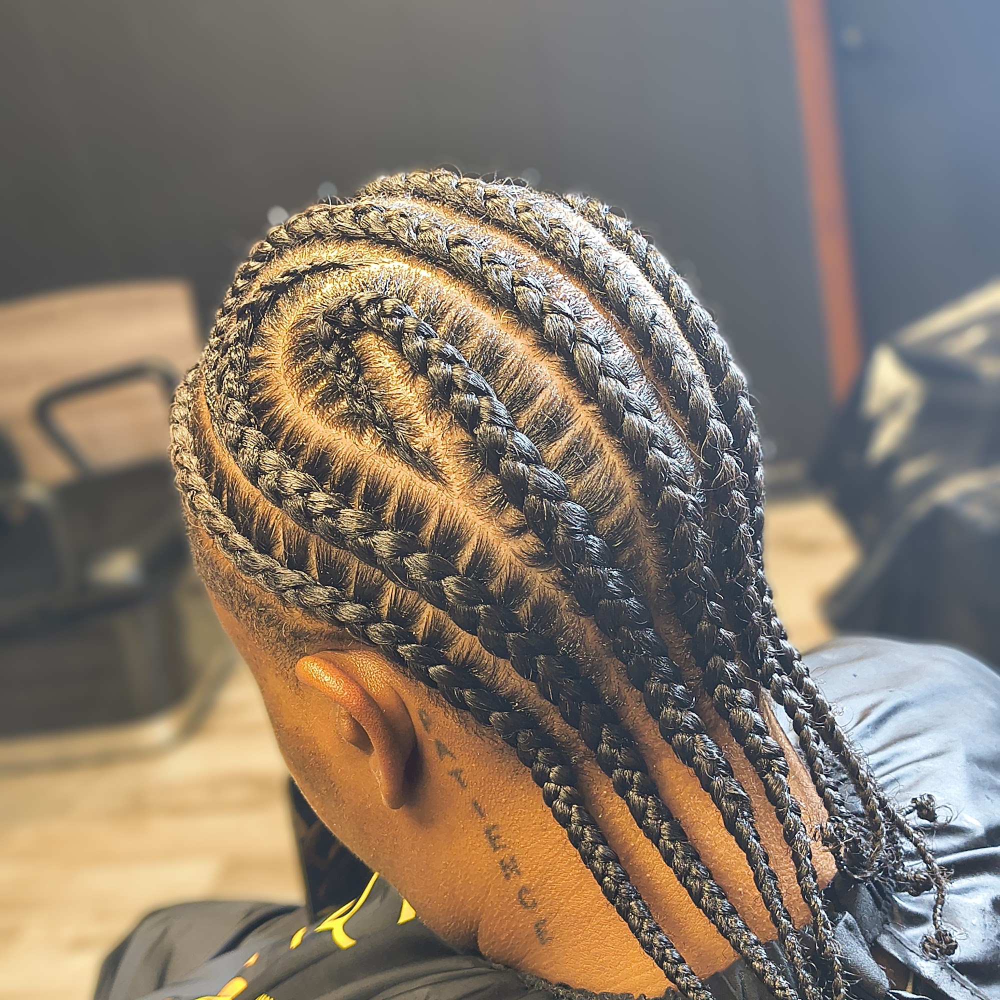 Best BarberShop & Salon Suites