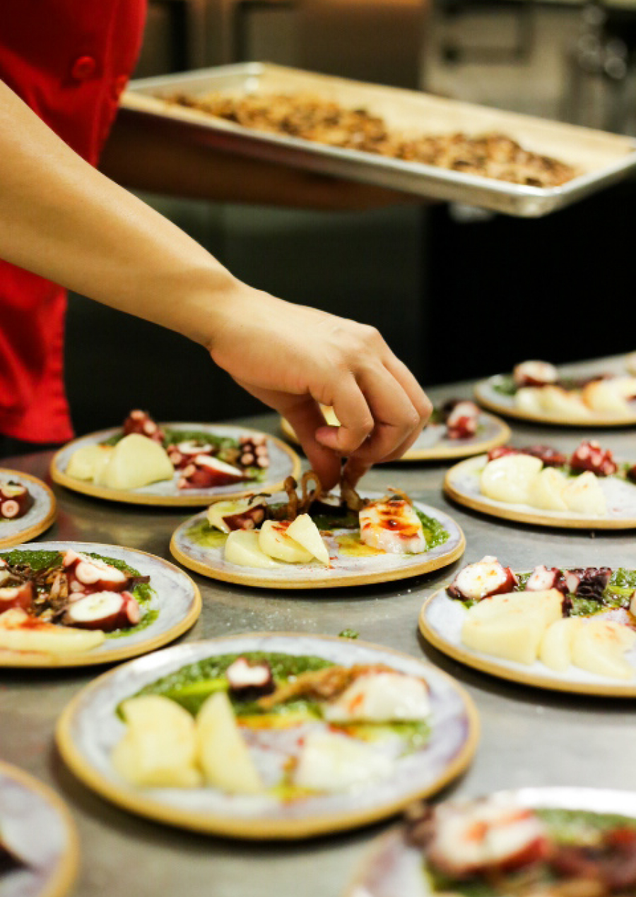 Sade’s Catering & Decor Menu