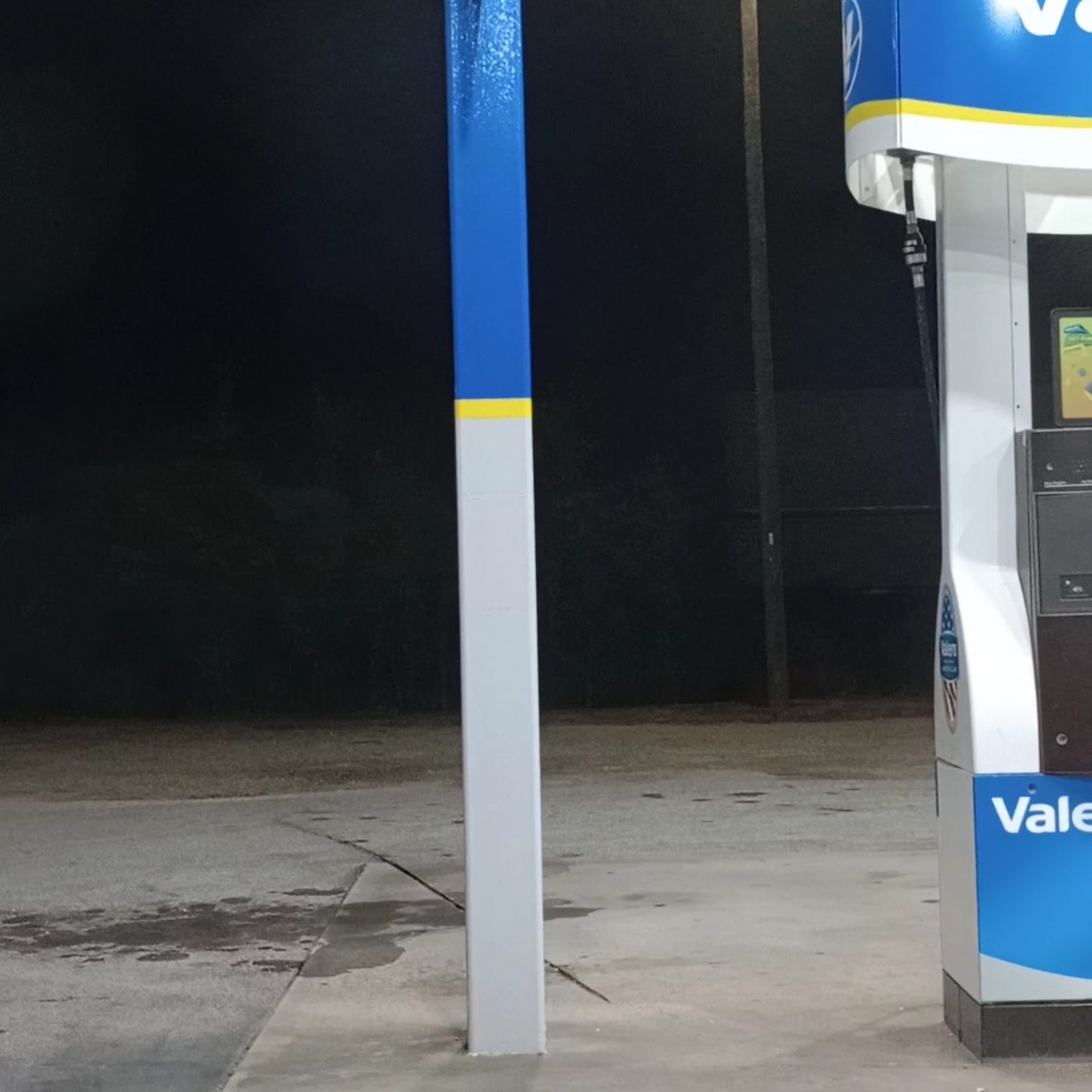 Valero Salisbury