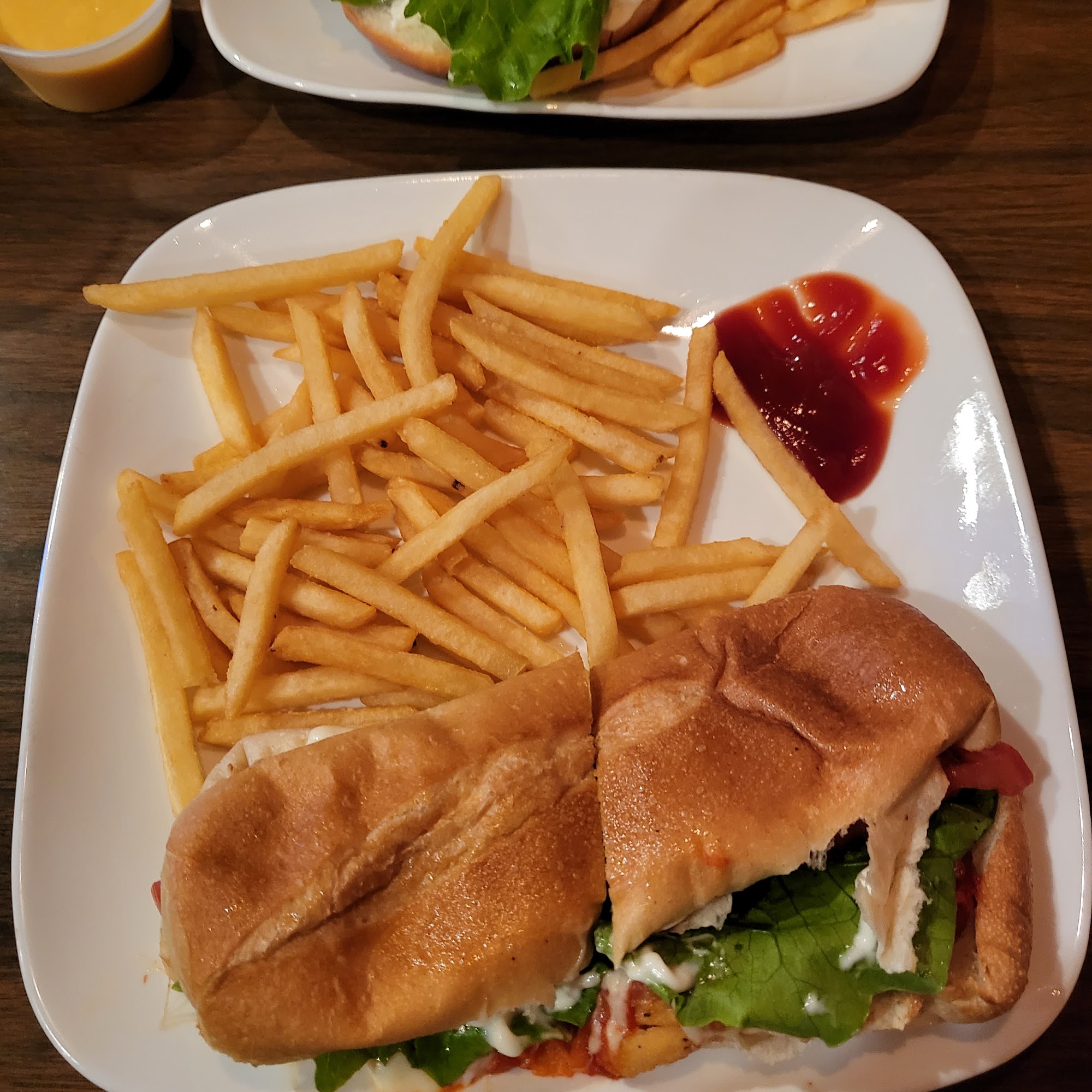 Main Street Pizzeria & Taphouse Sparta