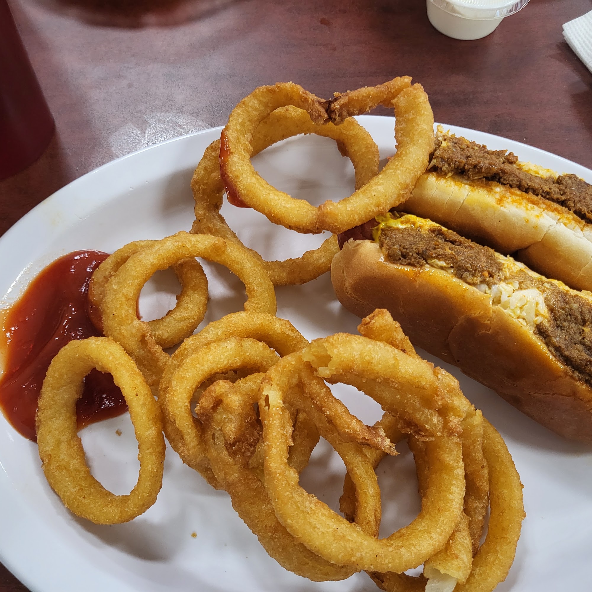 Pines Restaurant of Sparta Sparta