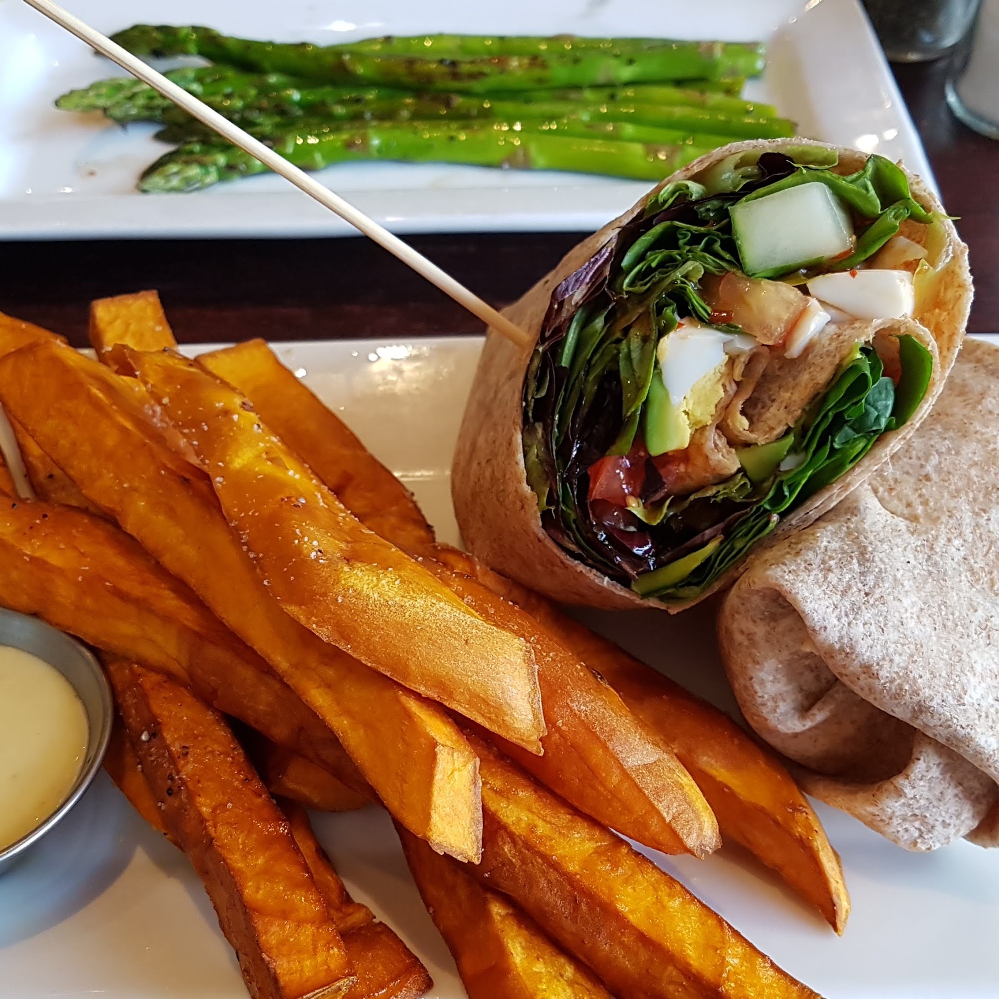 220 Cafe Statesville