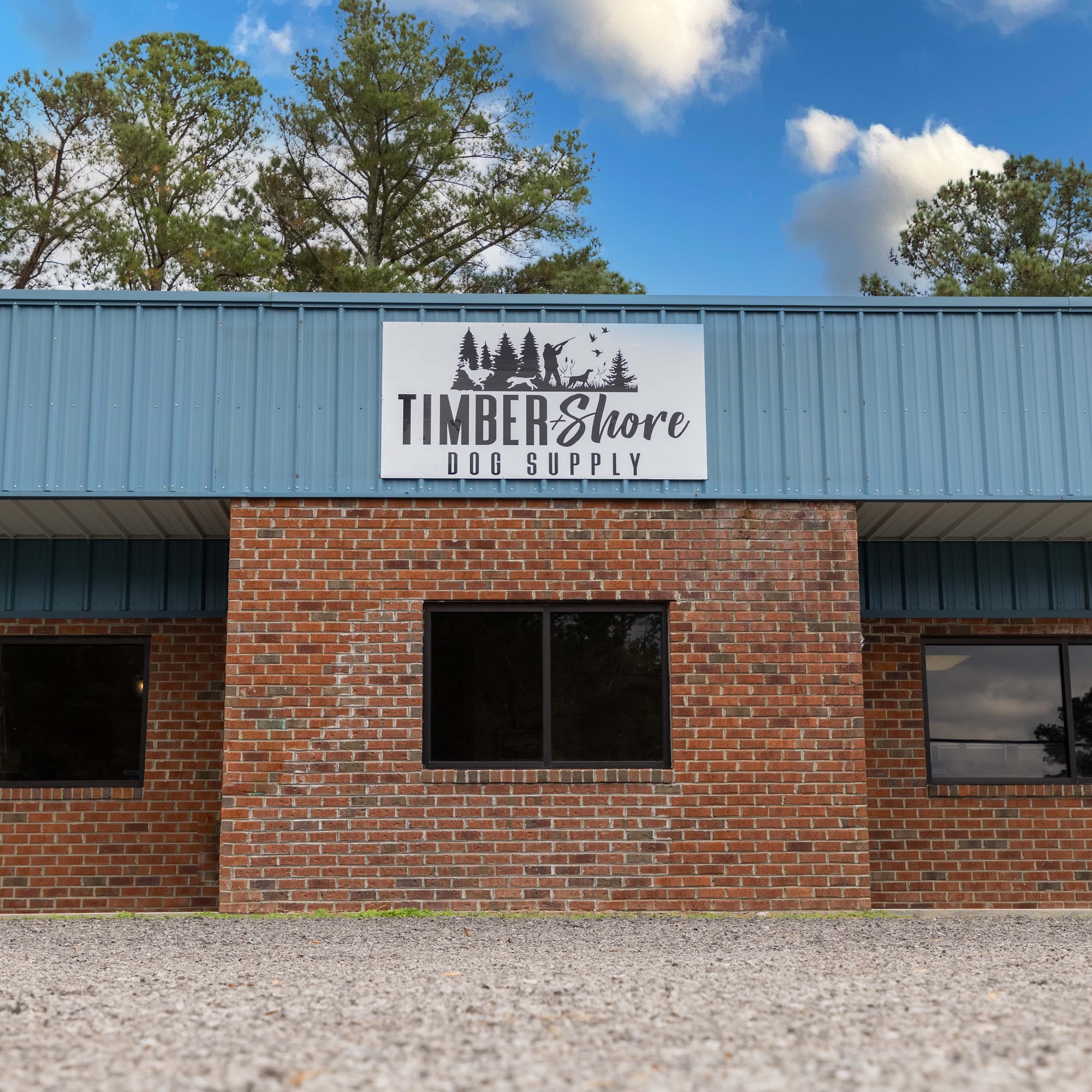 Timber & Shore Dog Supply Sunbury