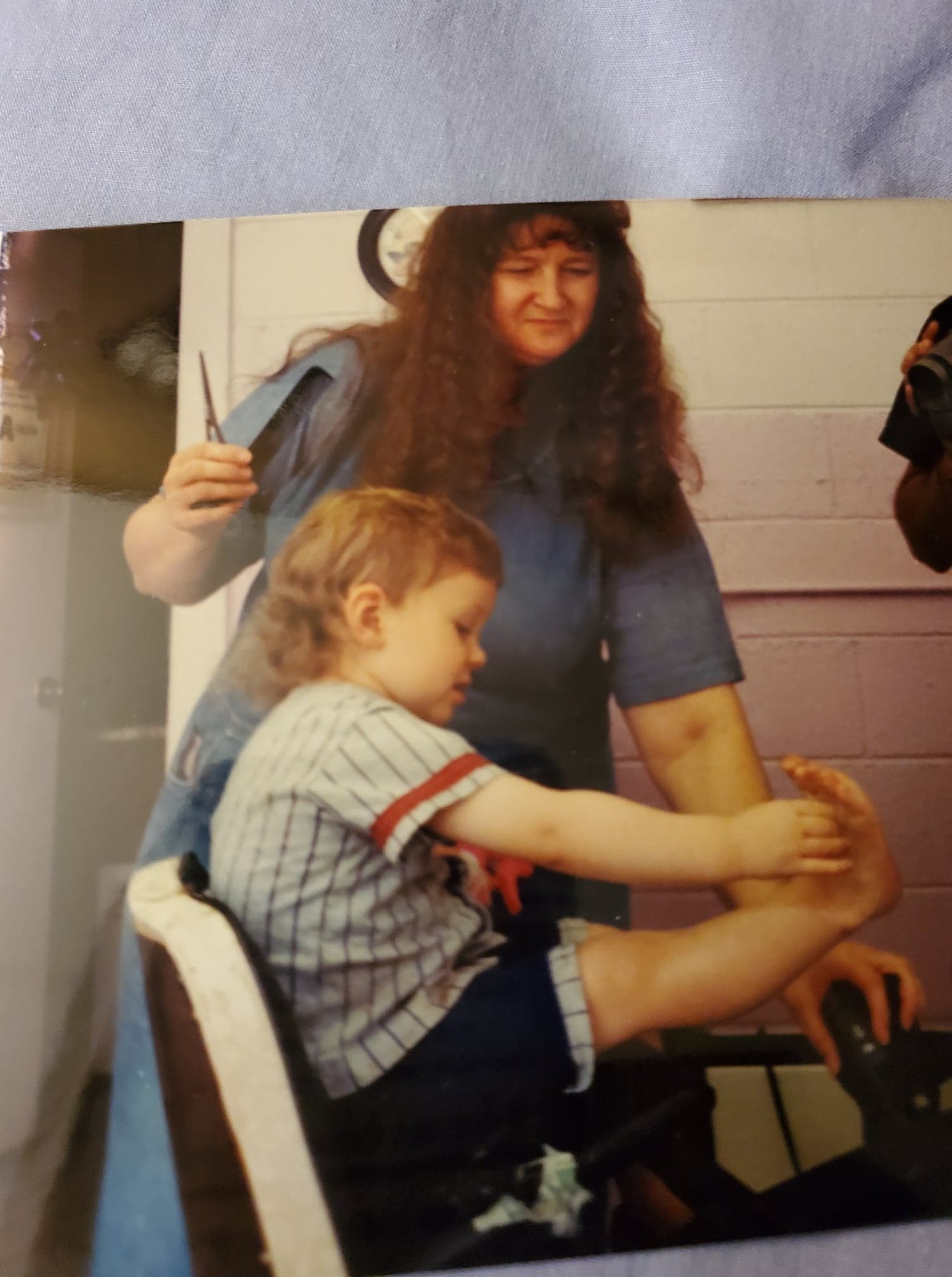 Elizabeth's Cut & Curl