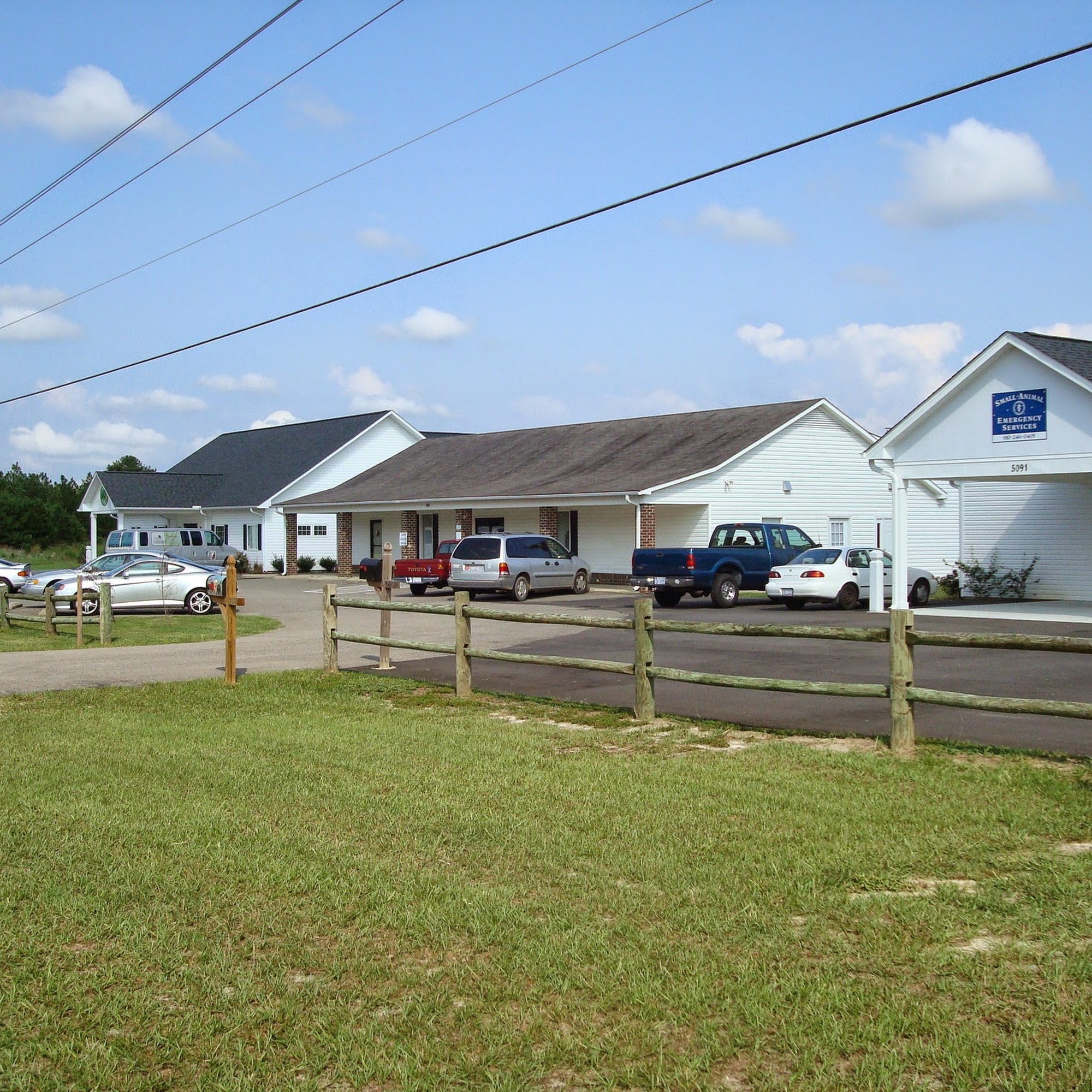 Small Animal Emergency Services Vass