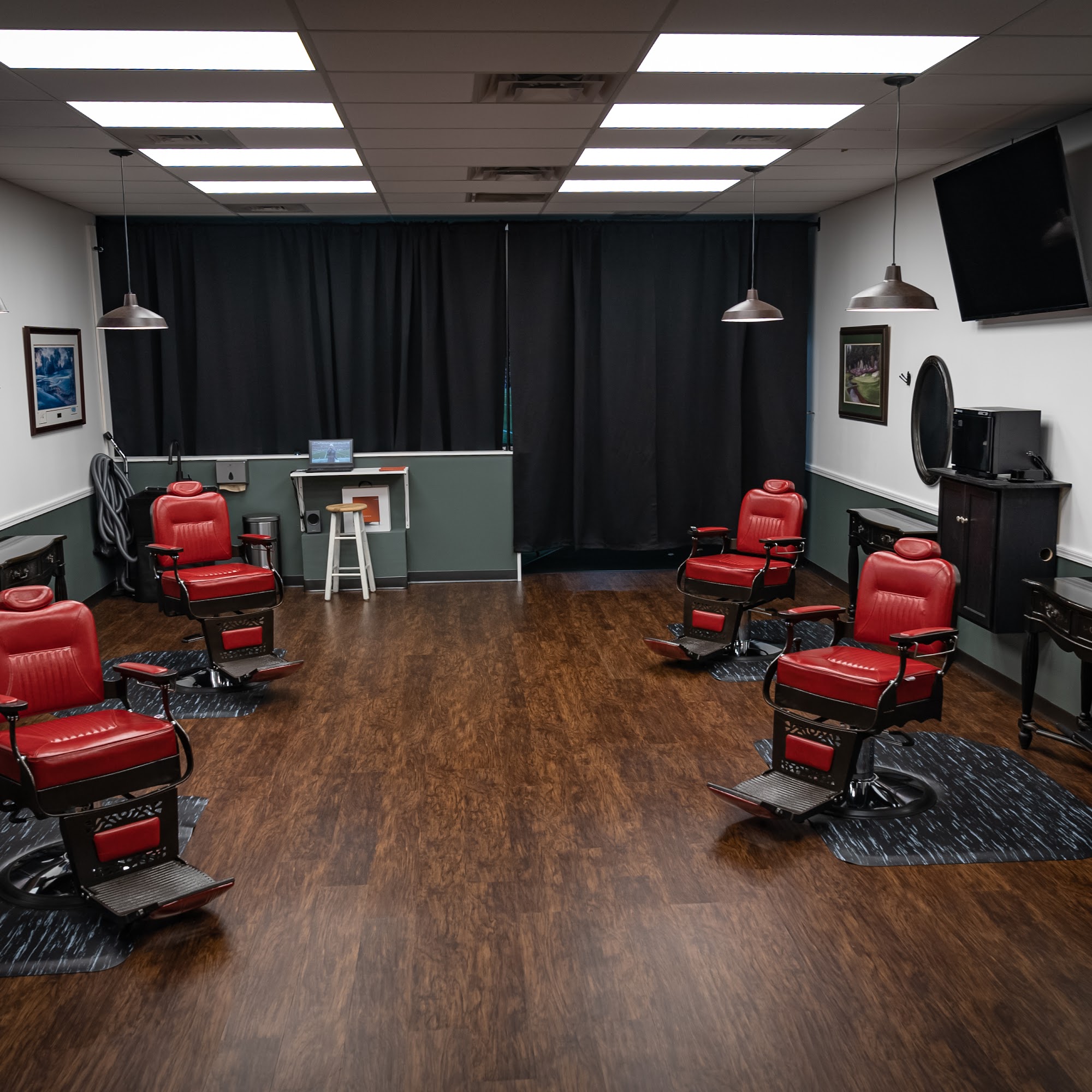 Shanks Barbershop 952 Golf House Rd W #D, Whitsett North Carolina 27377