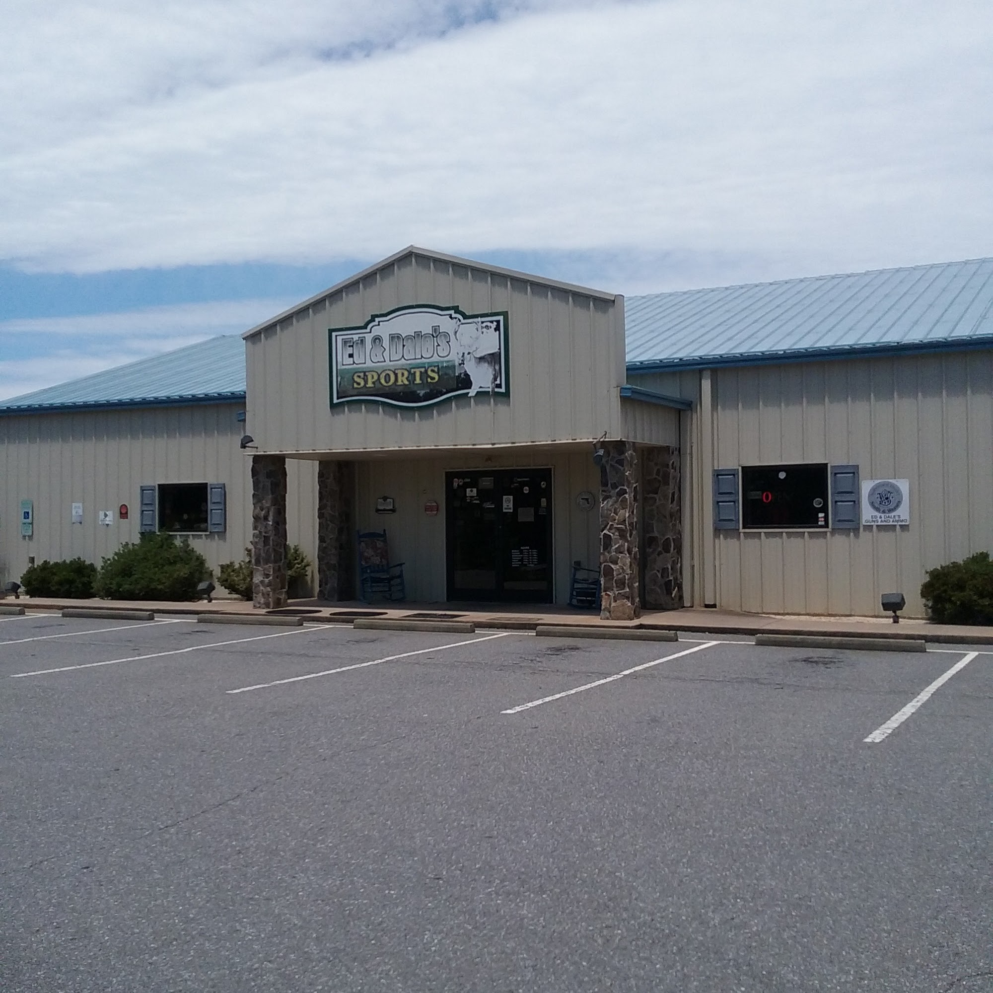 Ed & Dale's Guns & Ammo Wilkesboro
