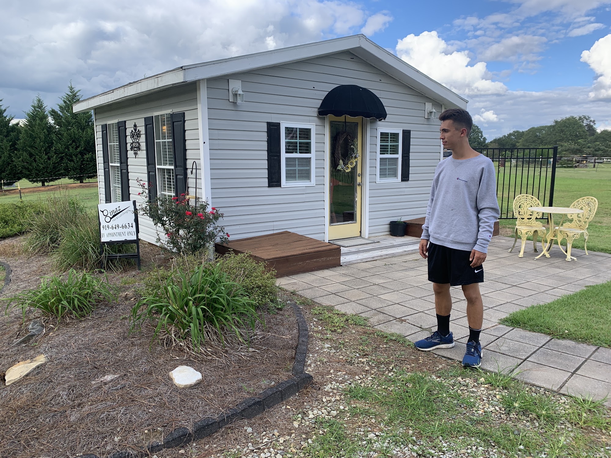 Ginaz Hair Designs 6729 Shanghi Dr, Willow Spring North Carolina 27592