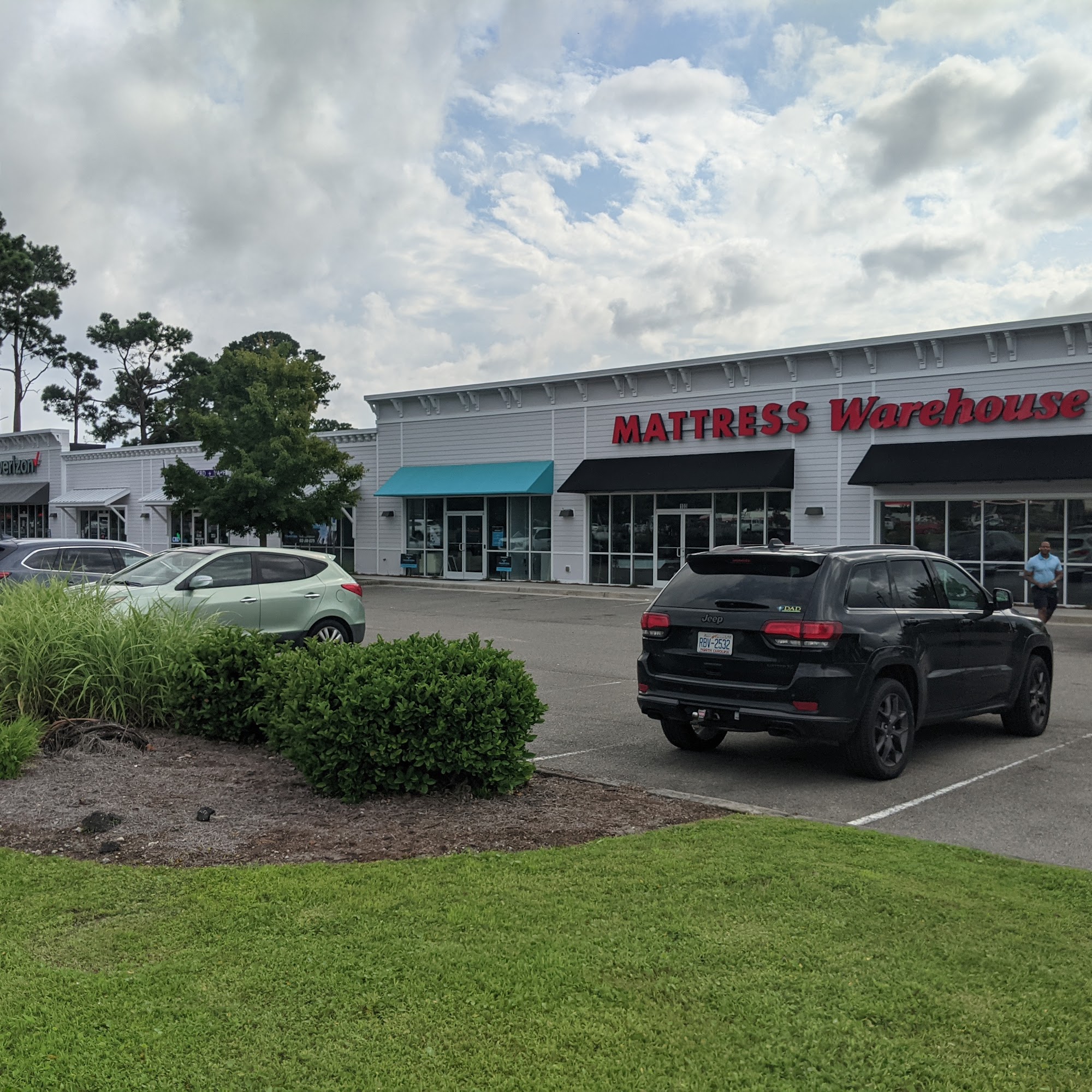 Mattress Warehouse of Wilmington Monkey Junction