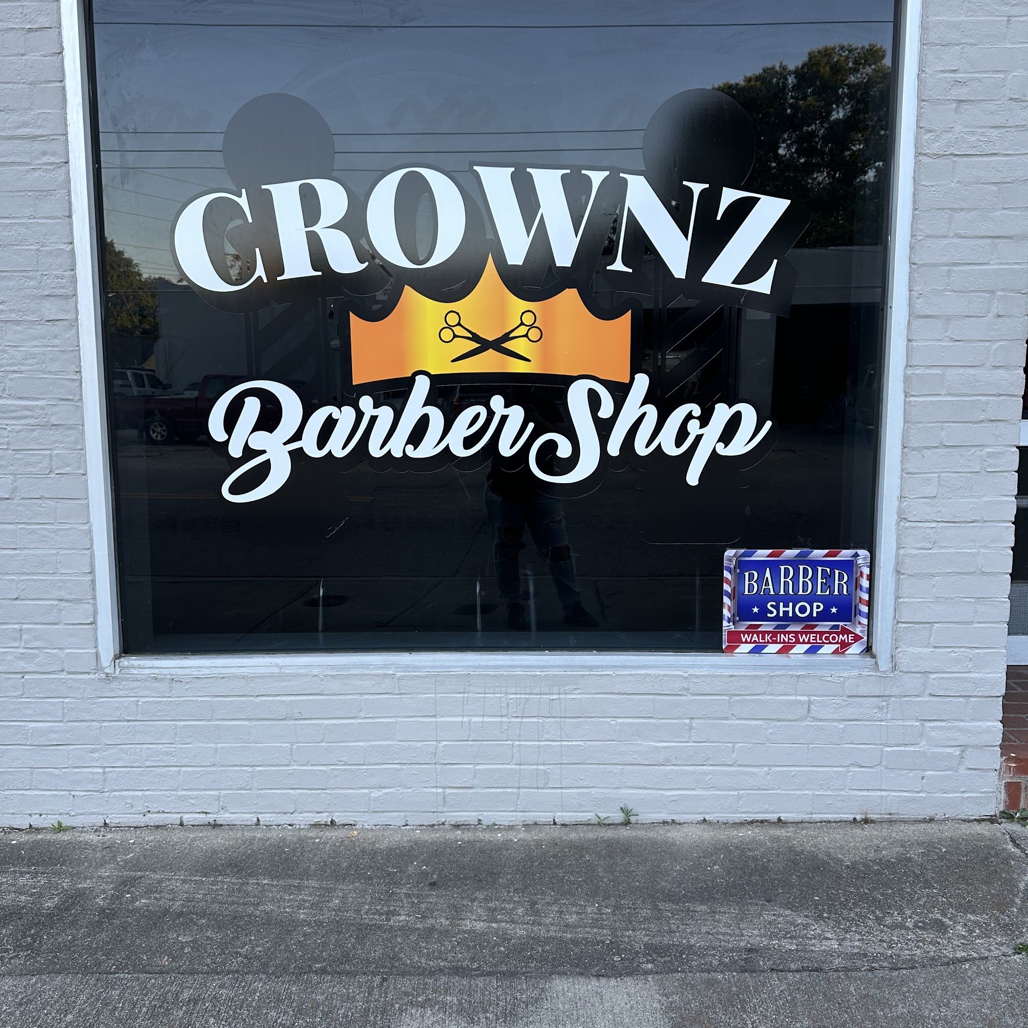 Crownz Barbershop 614 Fairview Ave SW, Wilson North Carolina 27893