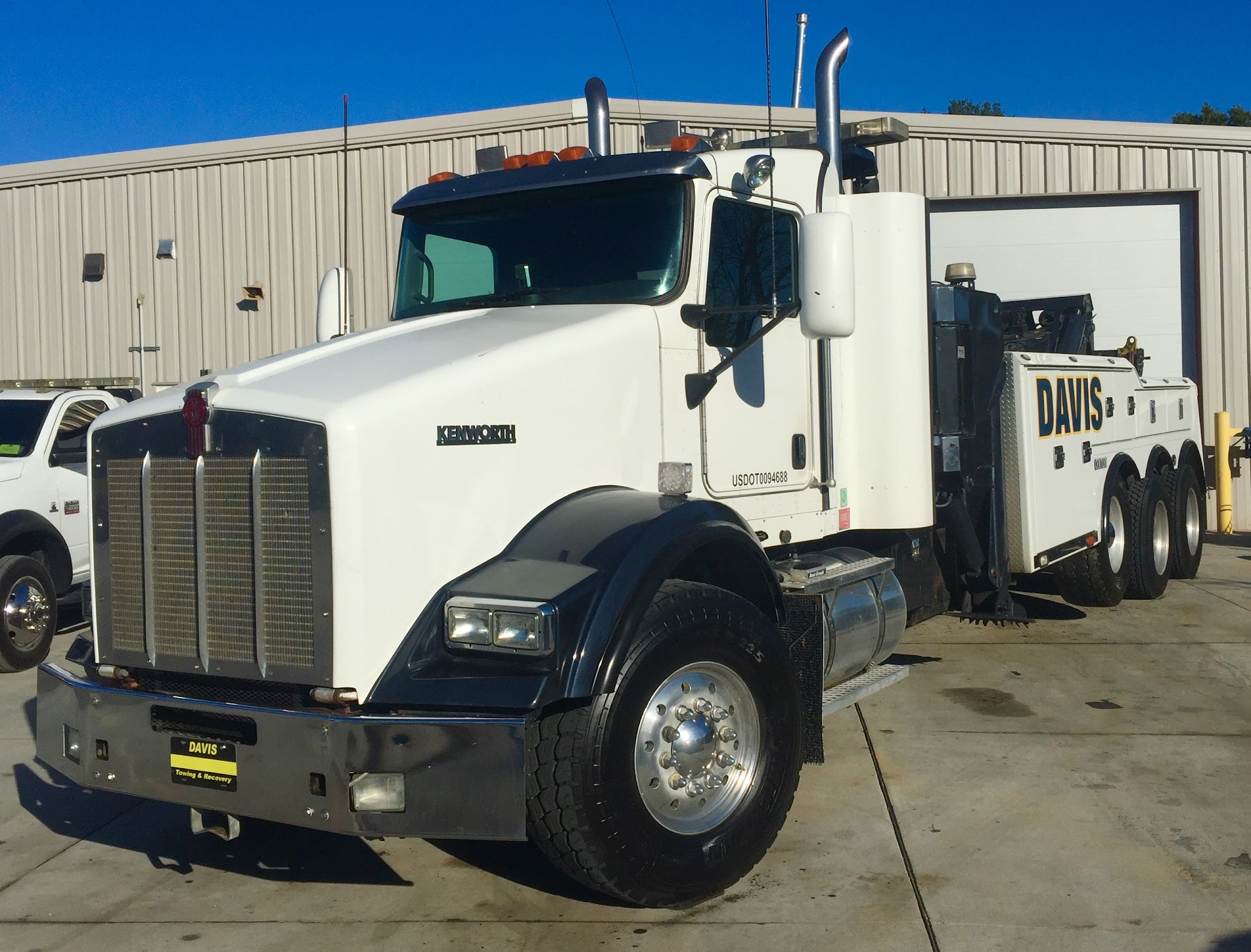 Davis Towing and Recovery Winston-Salem