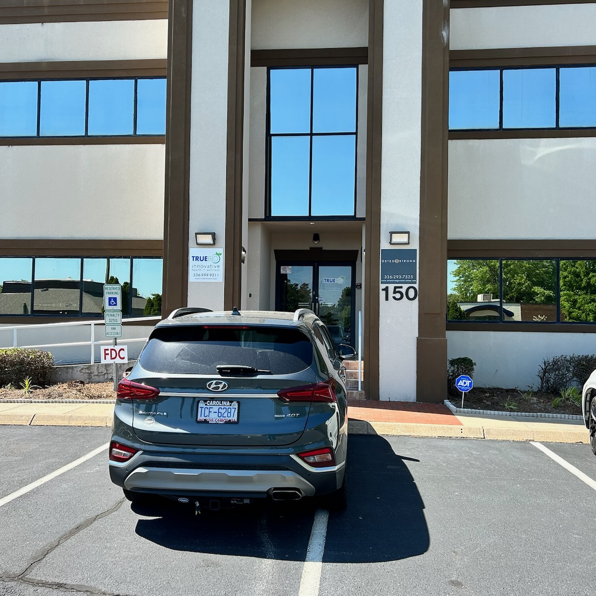 OsteoStrong Winston-Salem 150 Charlois Blvd Suite 200, Winston-Salem North Carolina 27103