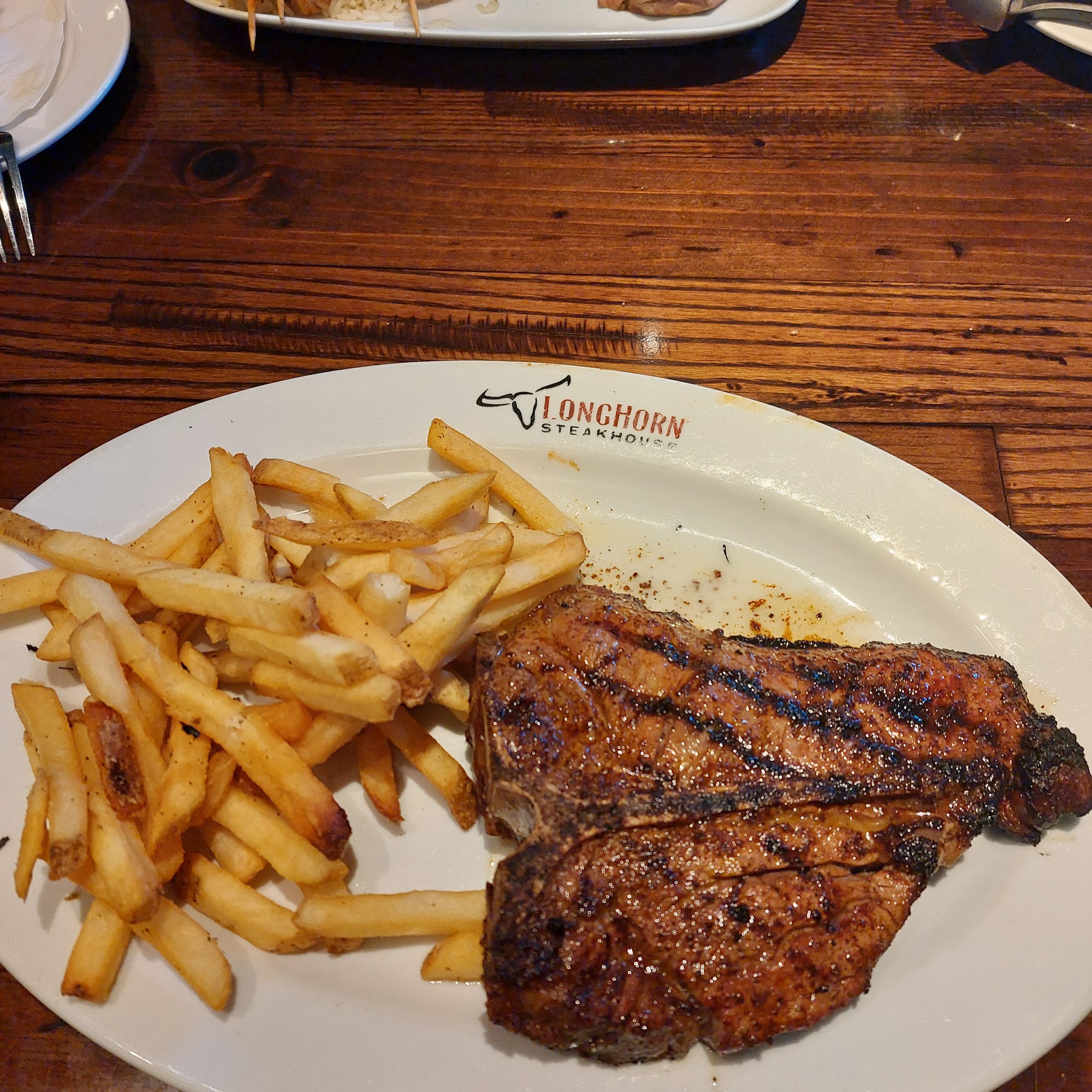 LongHorn Steakhouse Bismarck