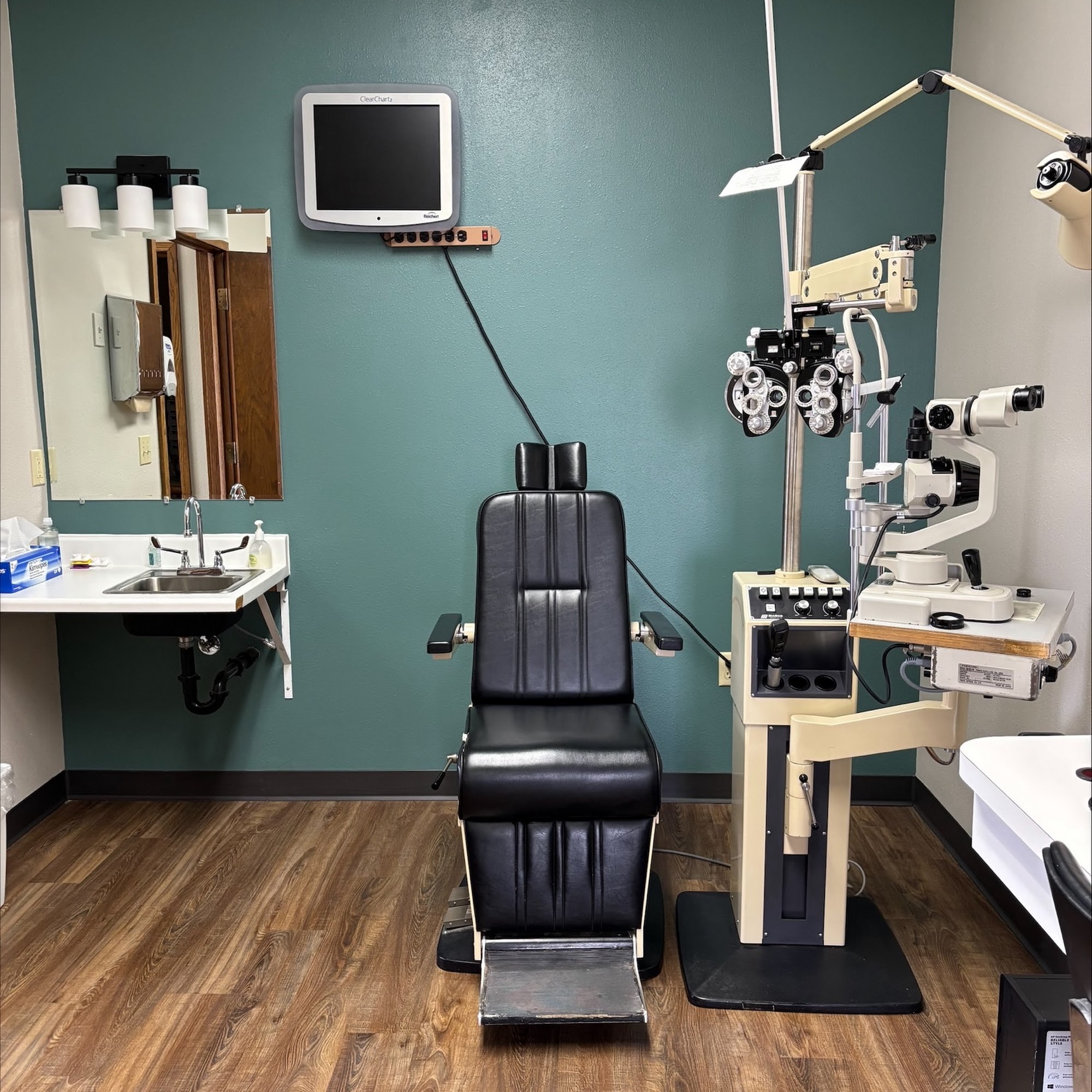Professional Eyecare Center