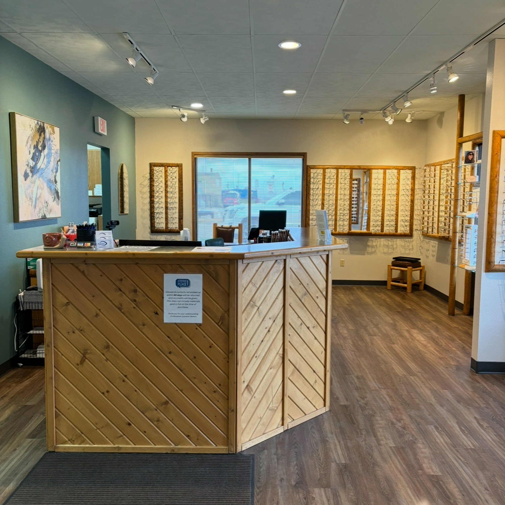 Professional Eyecare Center 6712 ND-200, Carrington North Dakota 58421