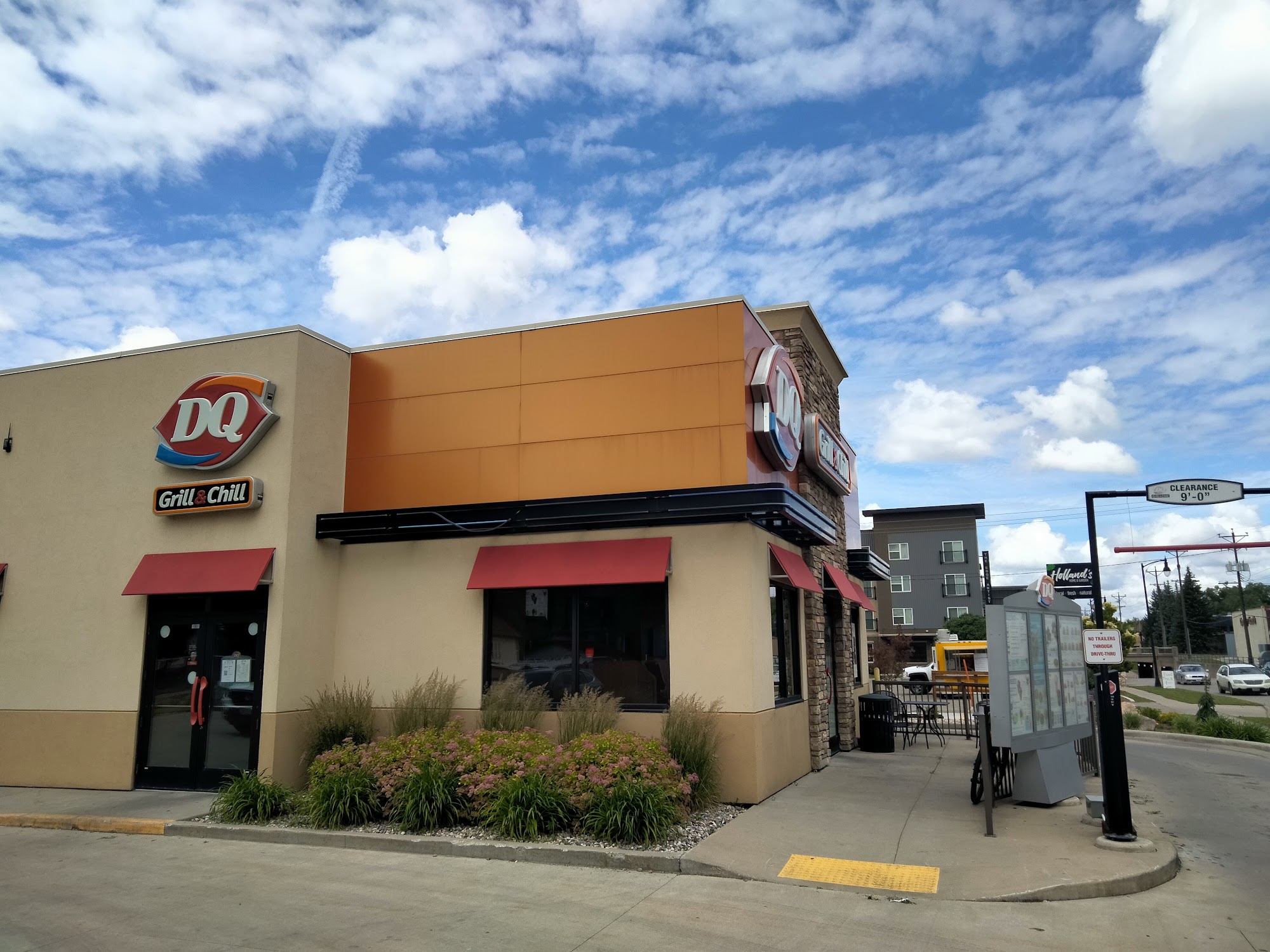 Dairy Queen Grill & Chill