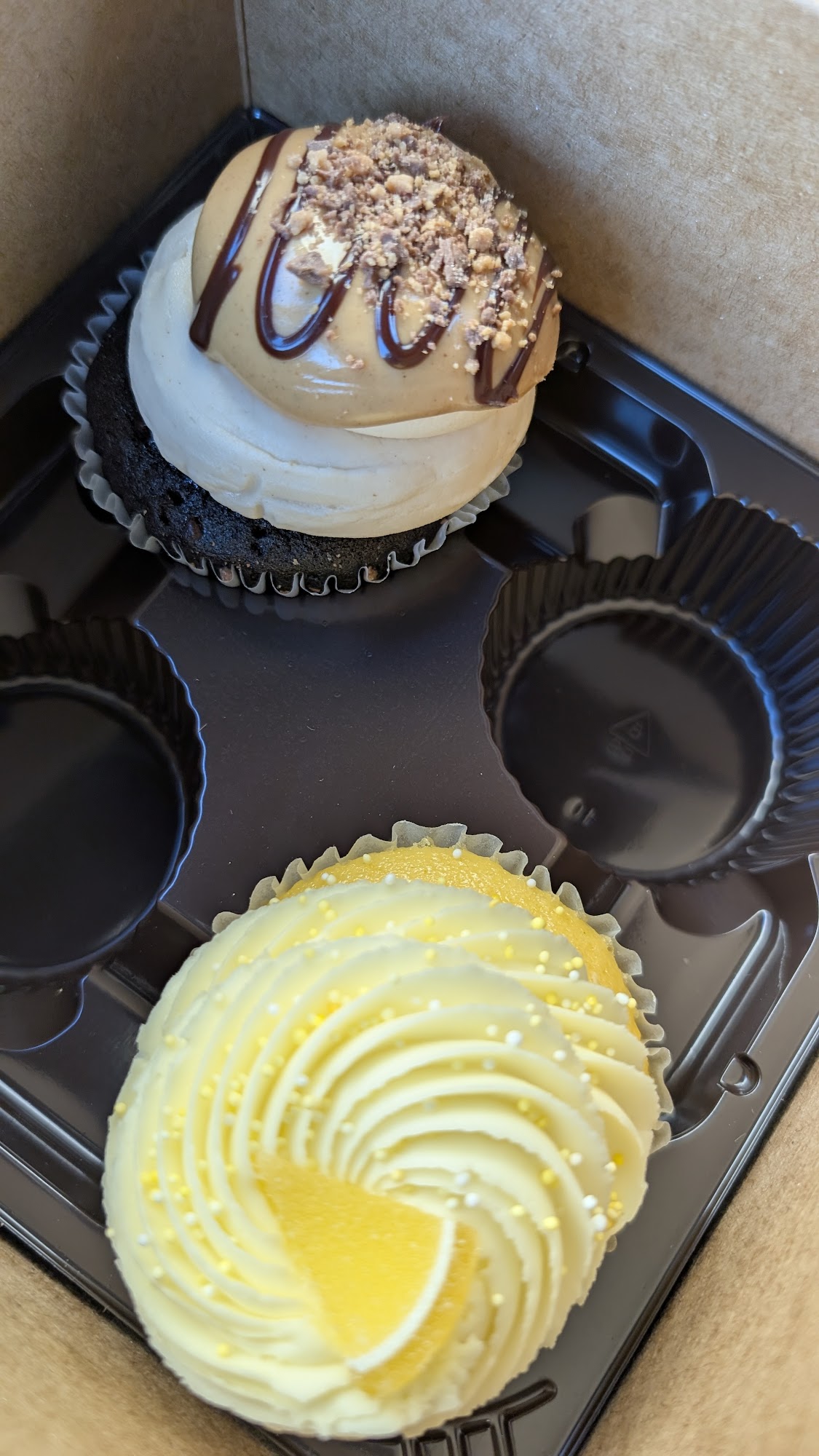 Gigi's Cupcakes Menu