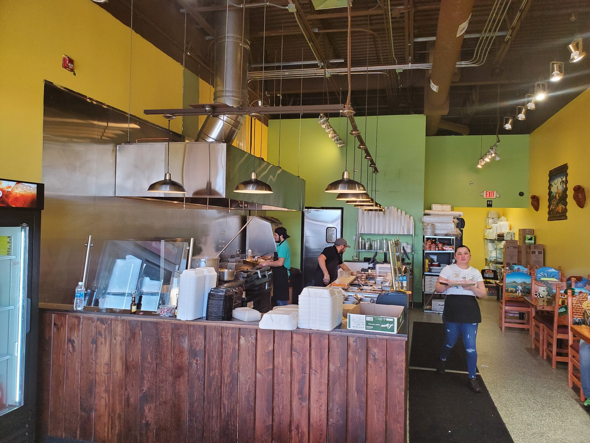 Chicago Burritos 3221 32nd Ave S Suite 300, Grand Forks