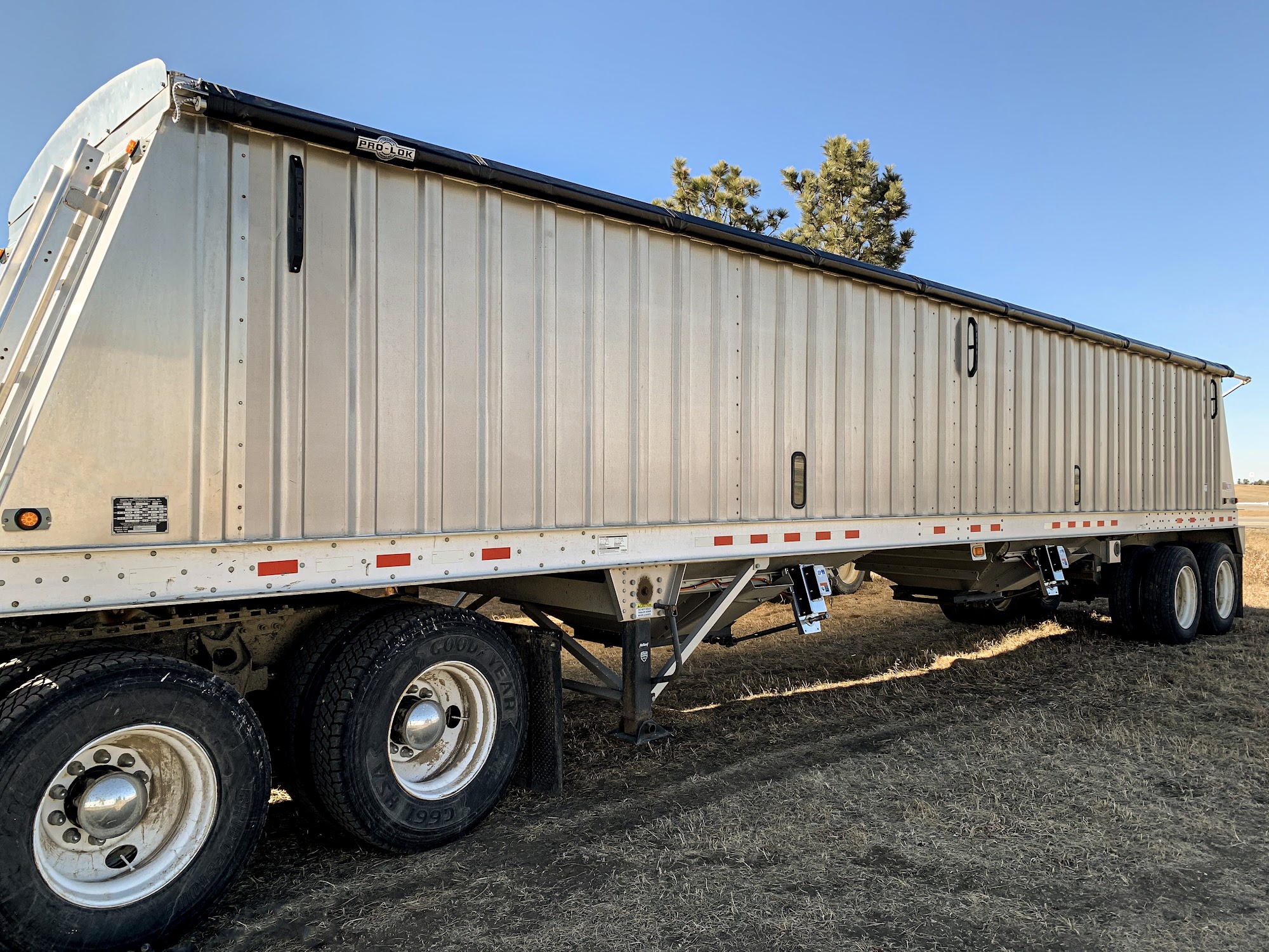 Bismarck Canvas Co Menoken